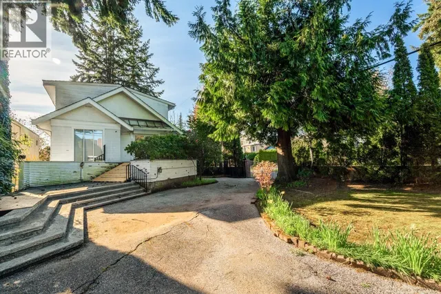 5833 MACDONALD STREET, Vancouver 3