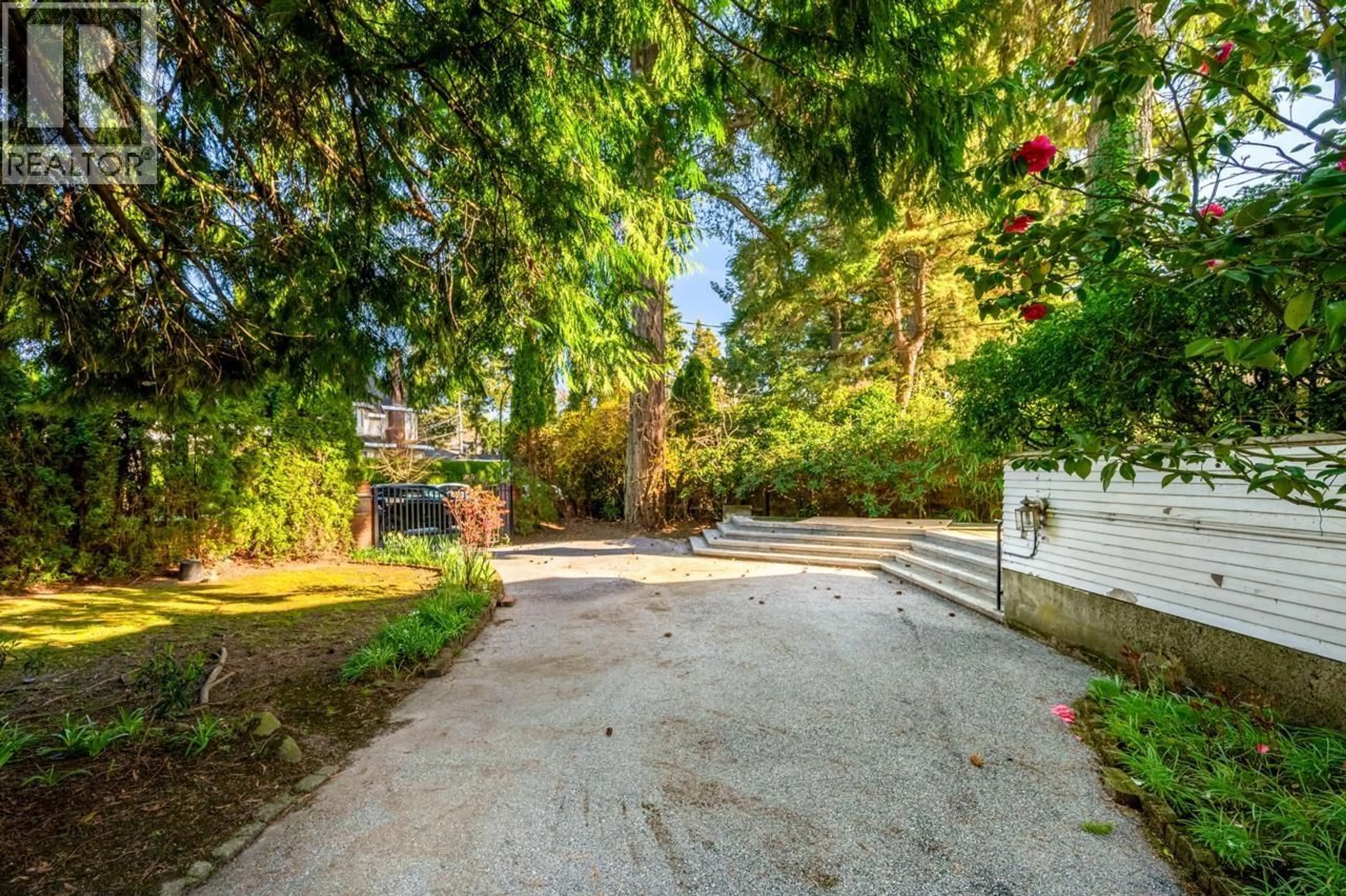 Patio, street for 5833 MACDONALD STREET, Vancouver British Columbia V6N1E2