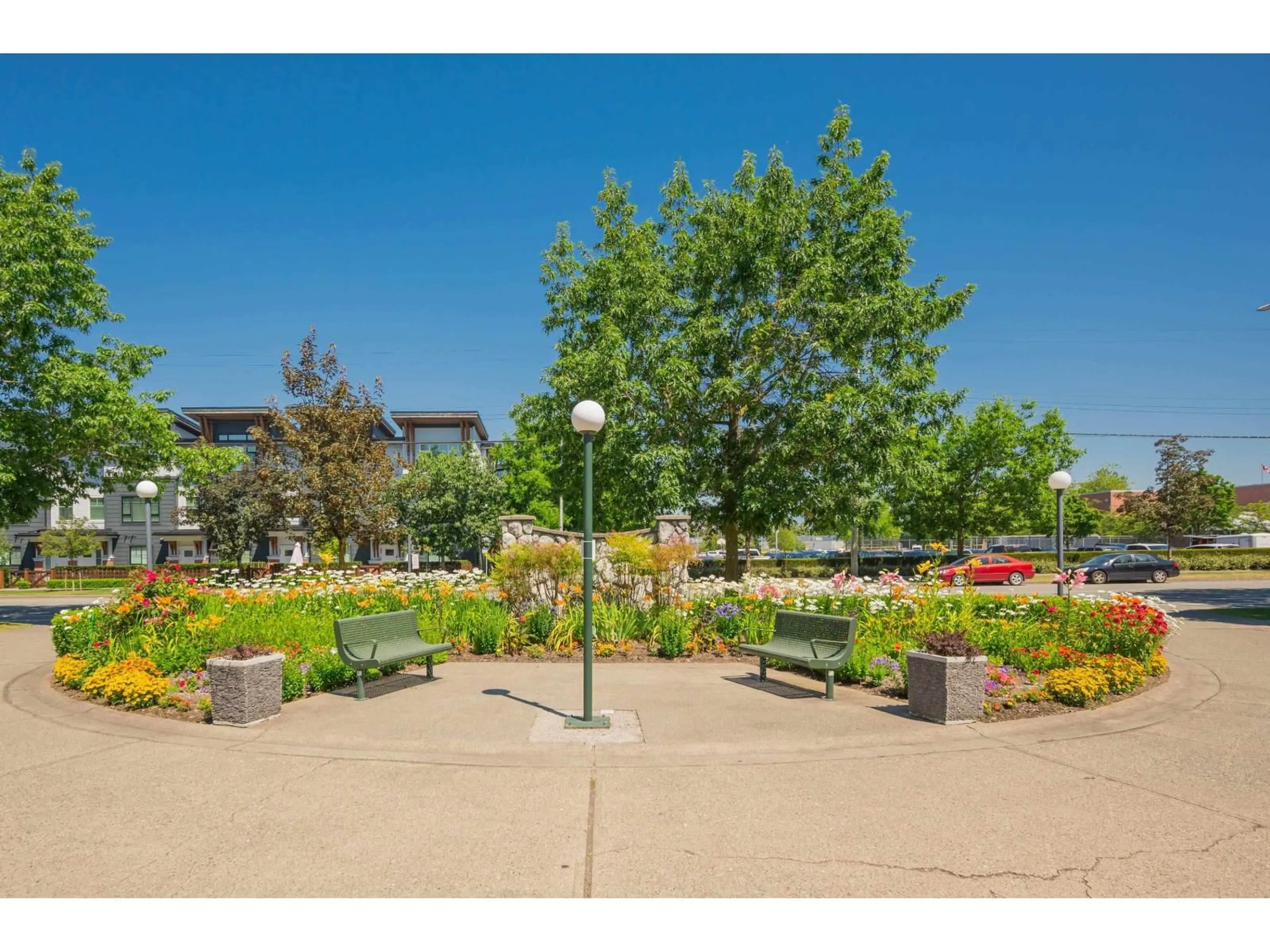 Patio, unknown for 122 - 22150 48 AVENUE, Langley British Columbia V3A8R5