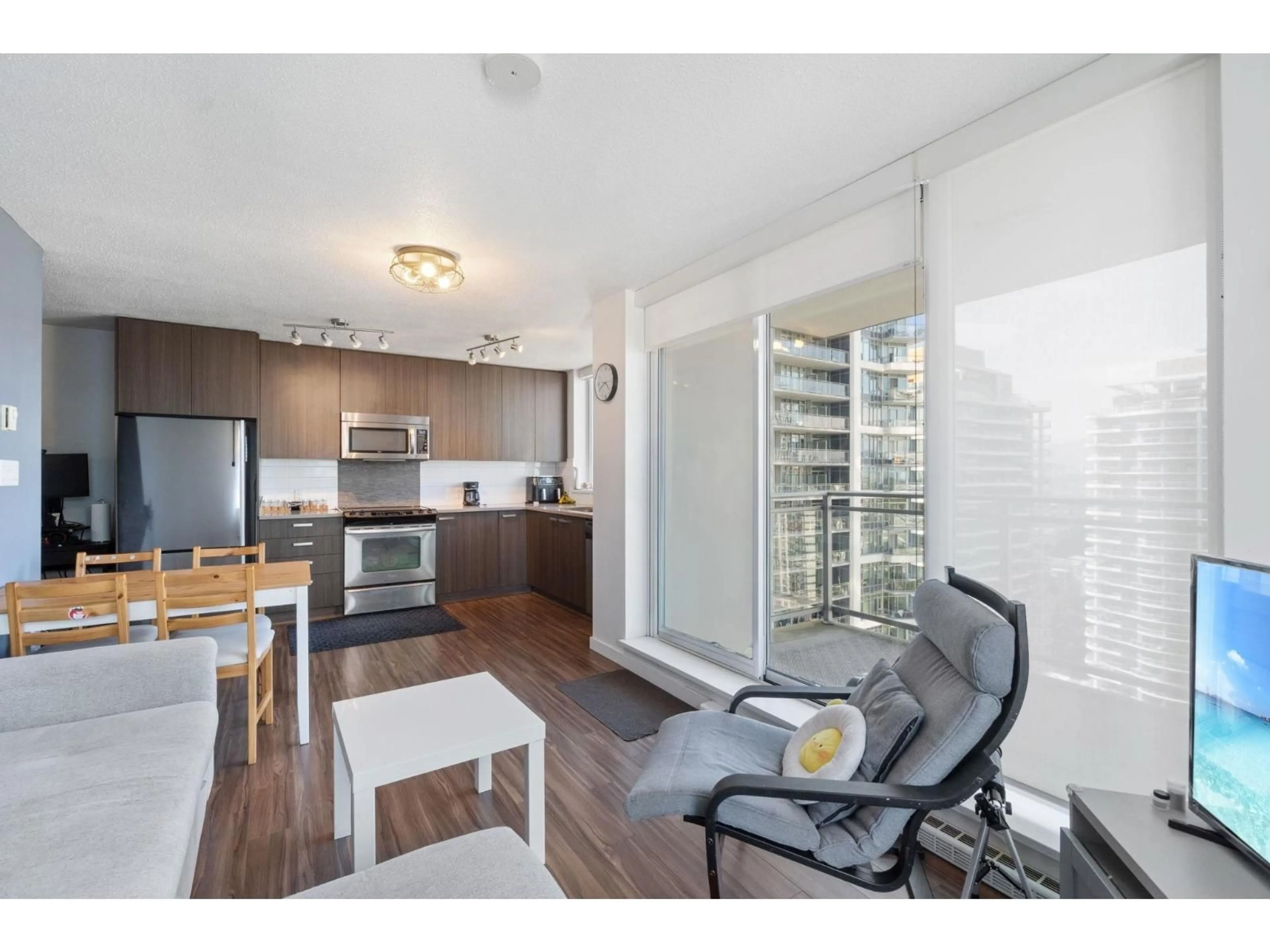 Unknown for 2606 - 13325 102A AVENUE, Surrey British Columbia V3T0J5