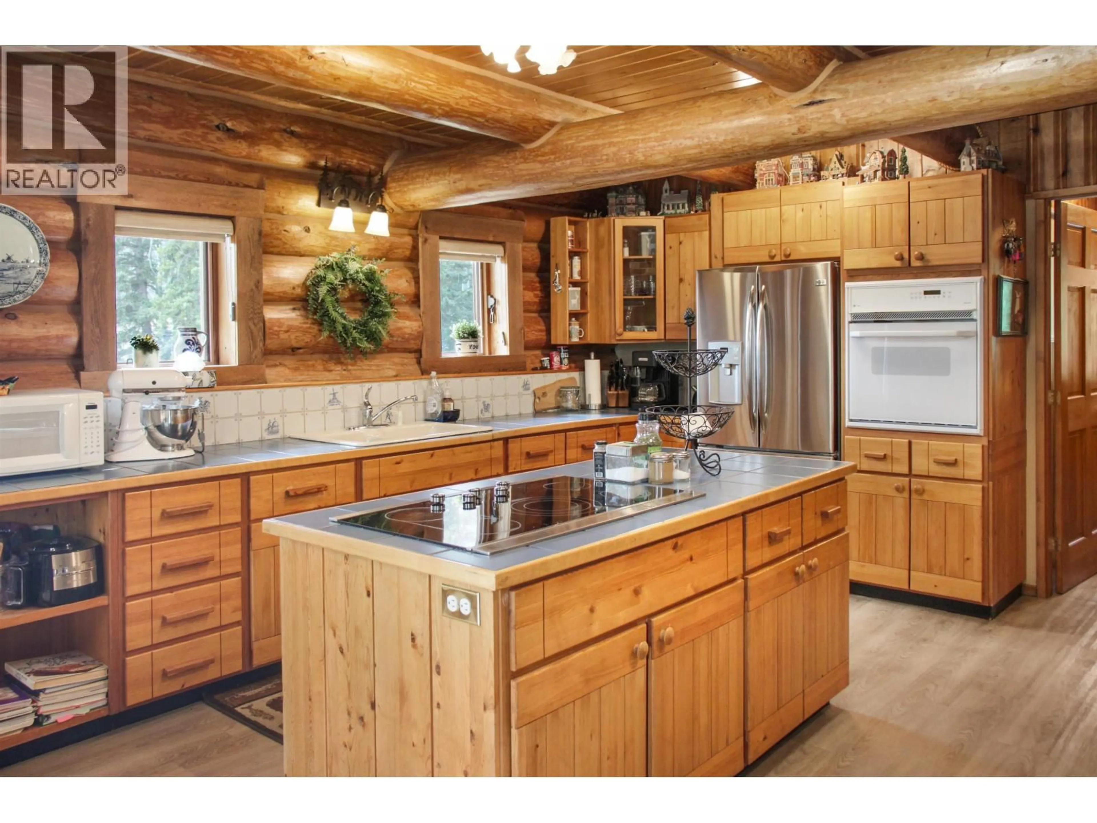 Unknown for 8025 BONAPARTE ROAD, Bridge Lake British Columbia V0K1E0