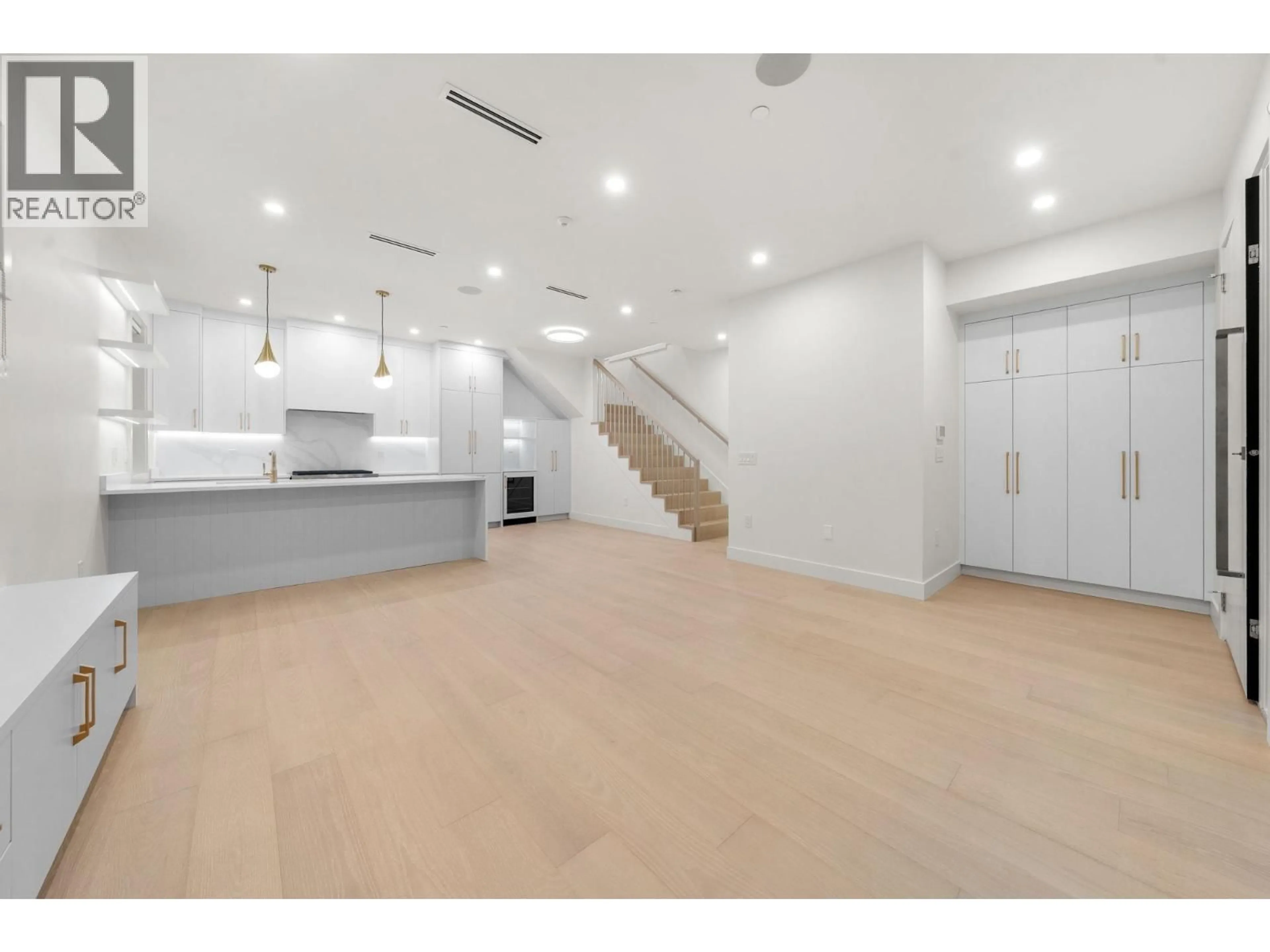 Open concept kitchen, unknown for 2 - 1582 2ND AVENUE, Vancouver British Columbia V5N1C7