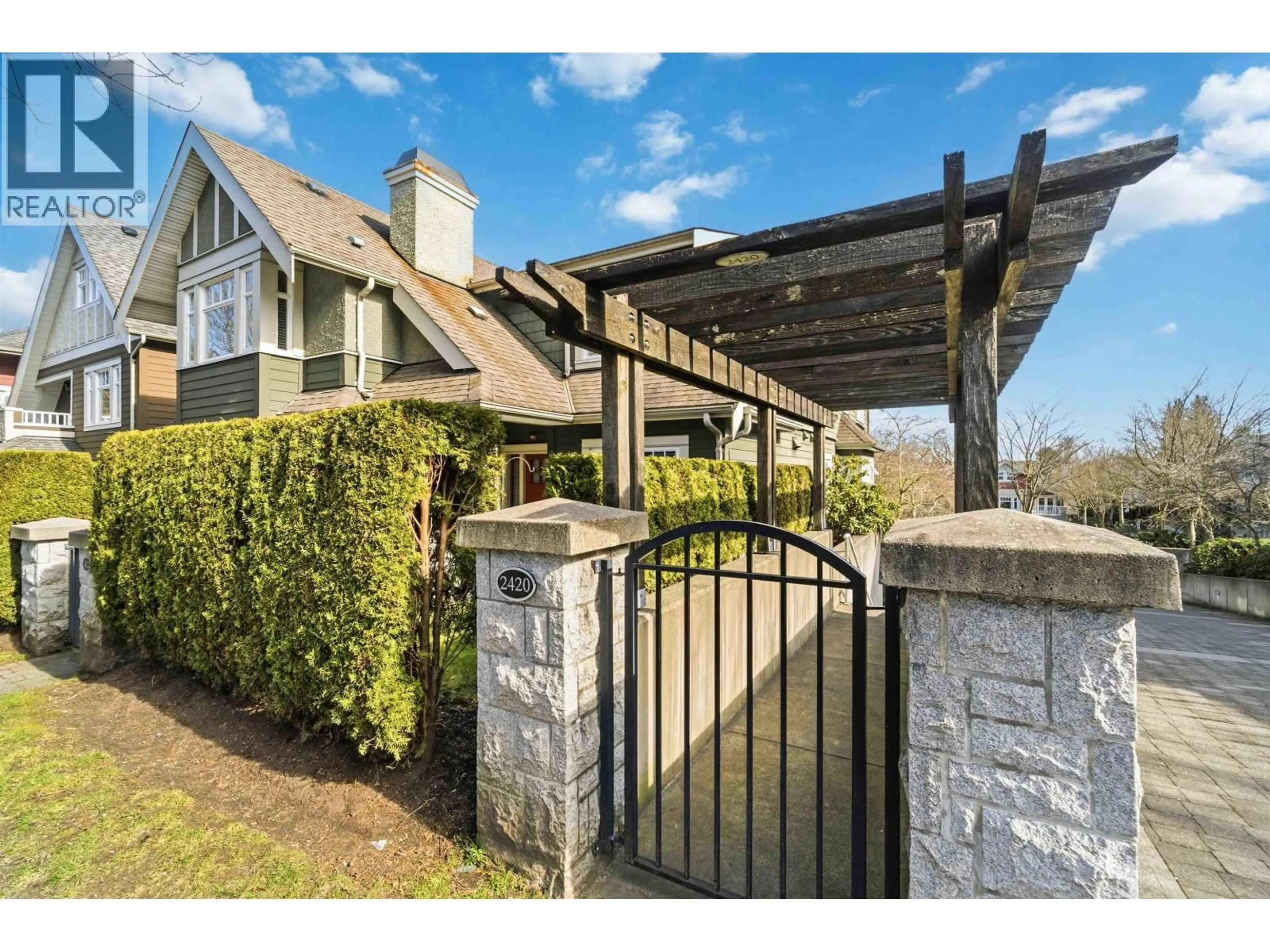 Unknown for 2420 SASAMAT STREET, Vancouver British Columbia V6R4S8