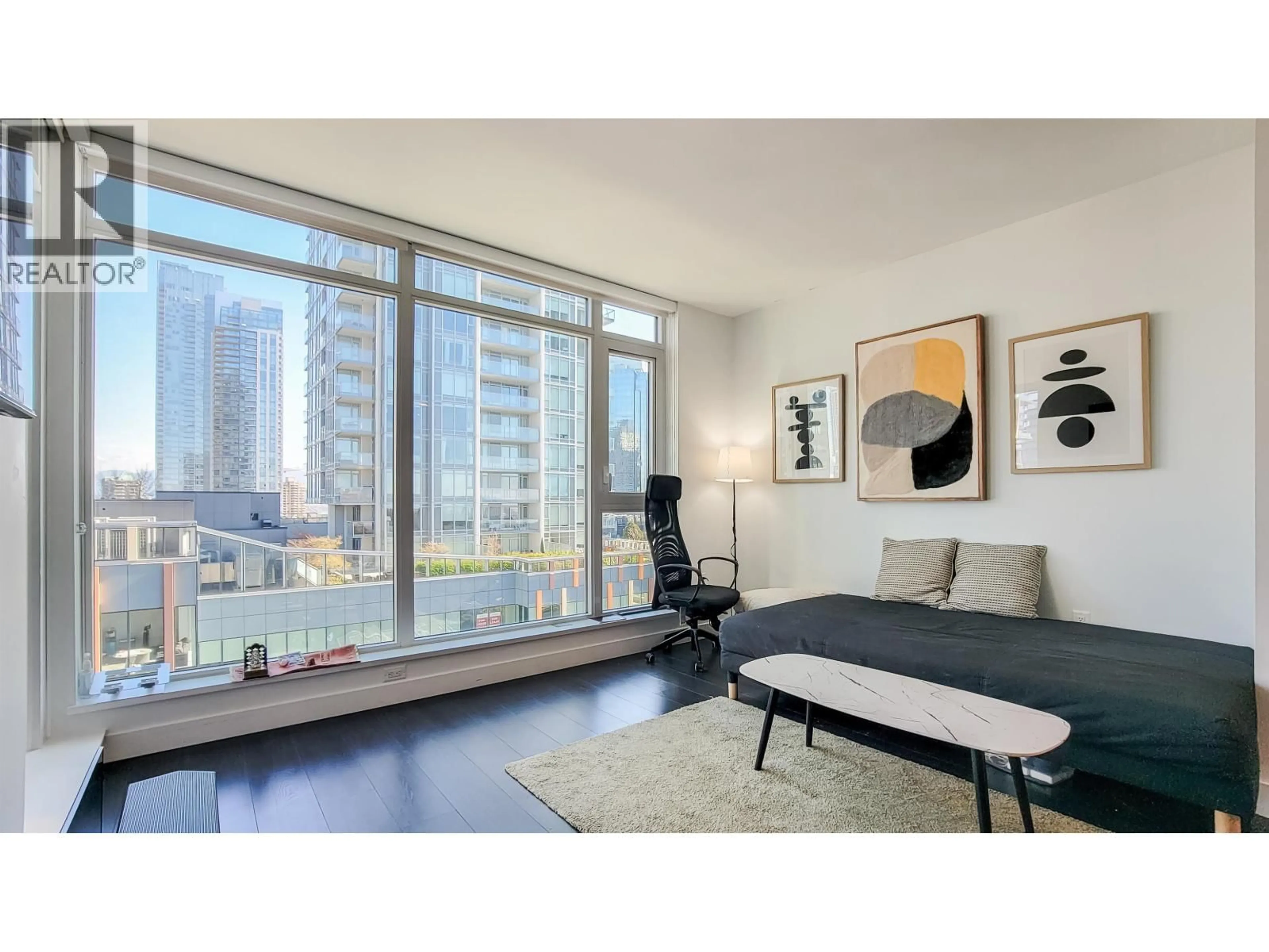 Living room with furniture, unknown for 1107 - 6398 SILVER AVENUE, Burnaby British Columbia V5H0K7