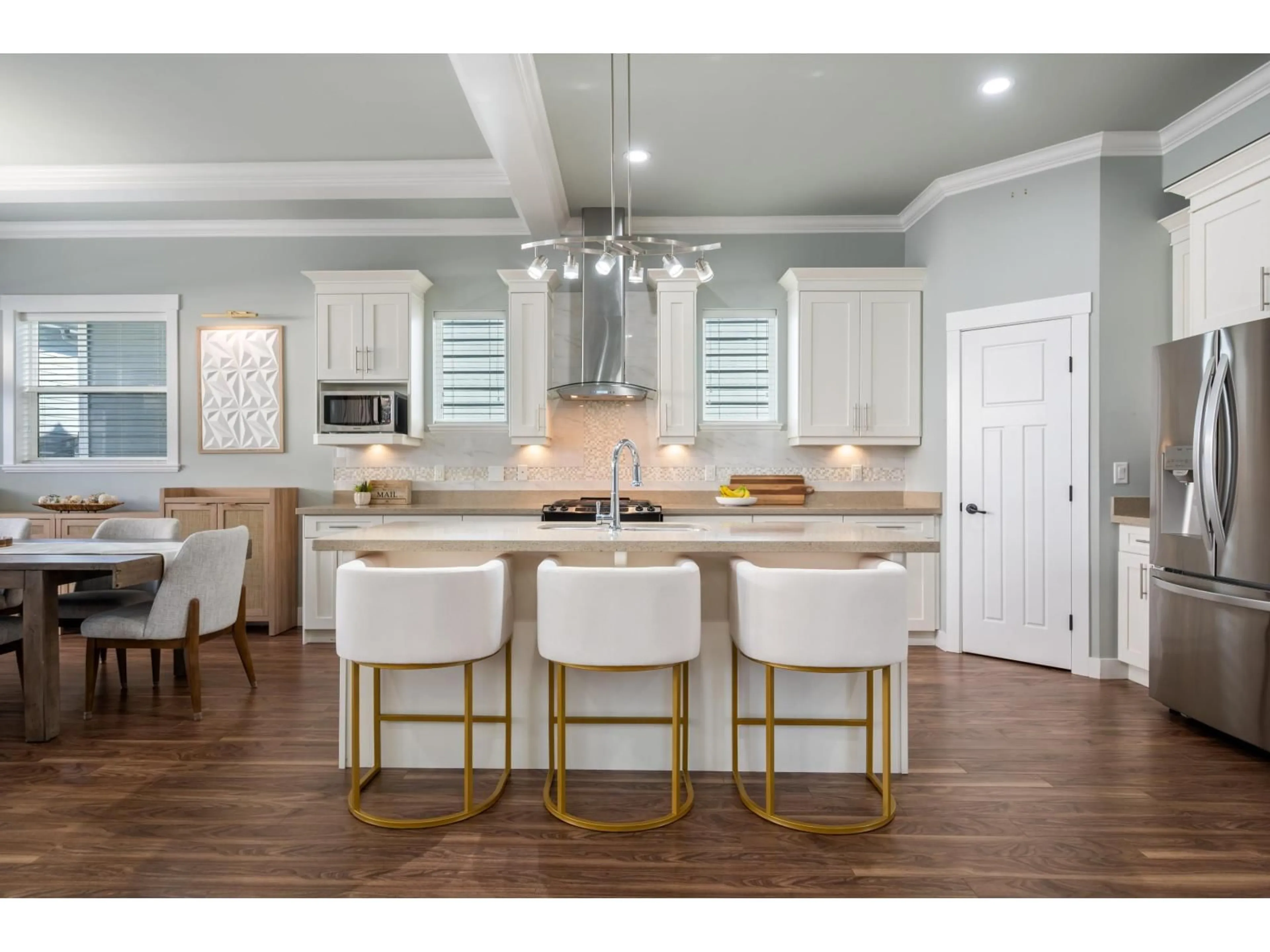 Open concept kitchen, wood/laminate floor for 19171 72A AVENUE, Surrey British Columbia V4N6L1