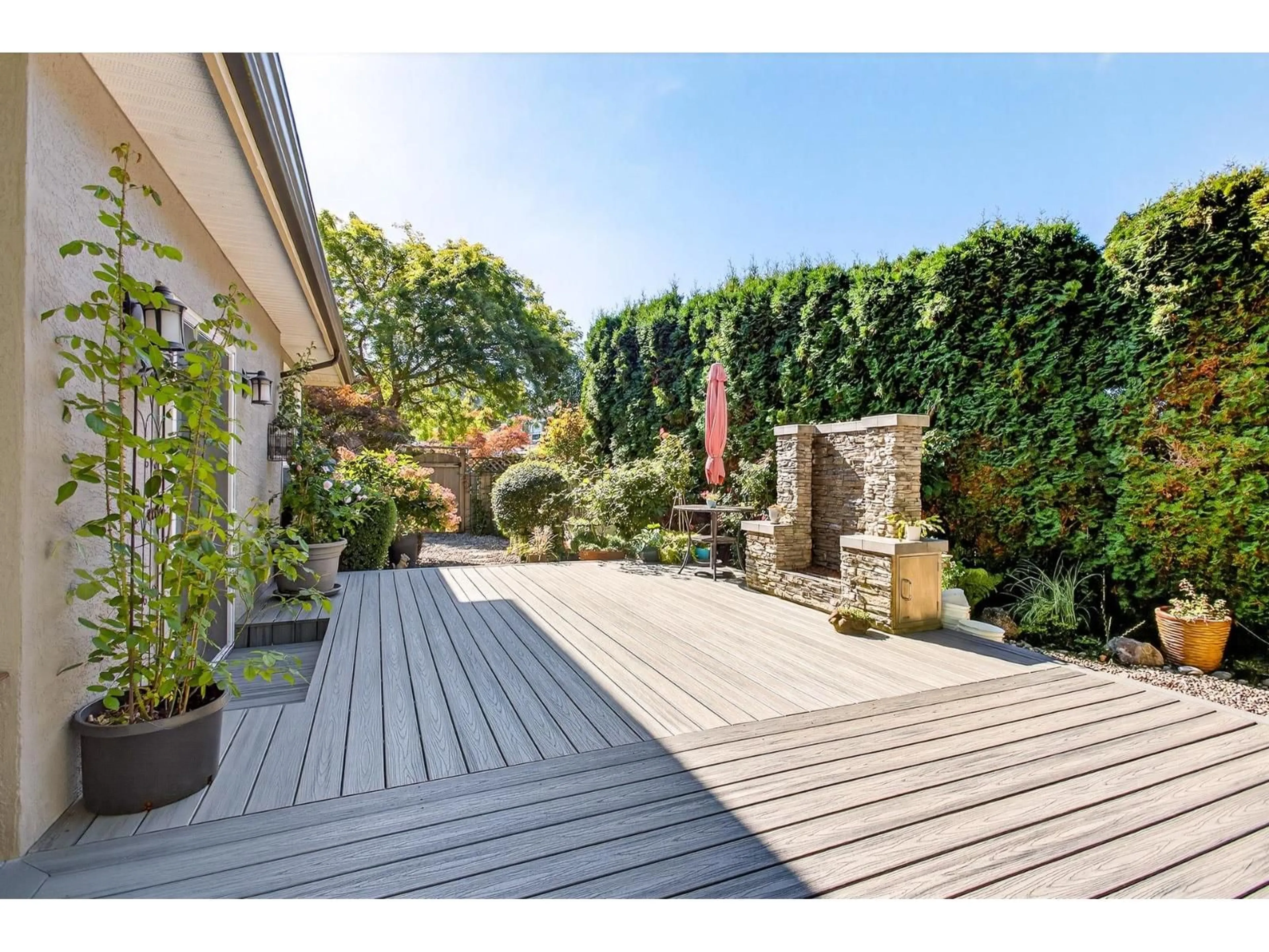 Patio, street for 14055 29A AVENUE, Surrey British Columbia V4P2J8