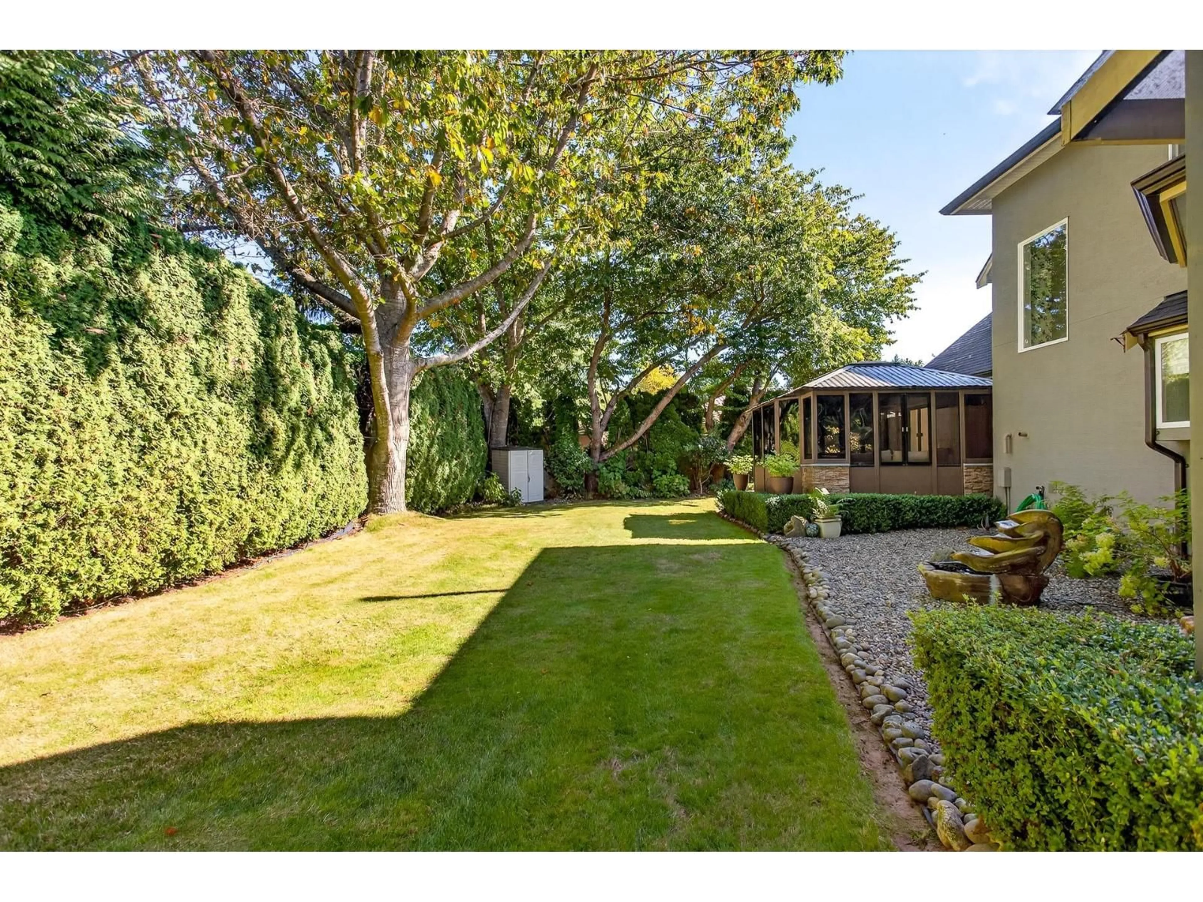 A pic from outside/outdoor area/front of a property/back of a property/a pic from drone, street for 14055 29A AVENUE, Surrey British Columbia V4P2J8