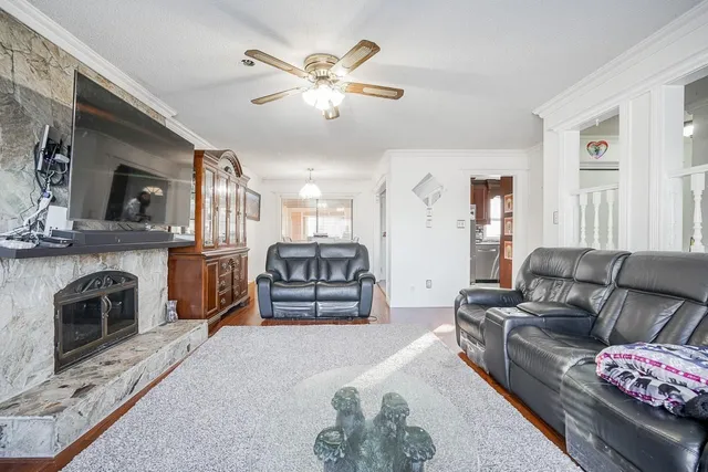 9041 122B STREET, Surrey 3