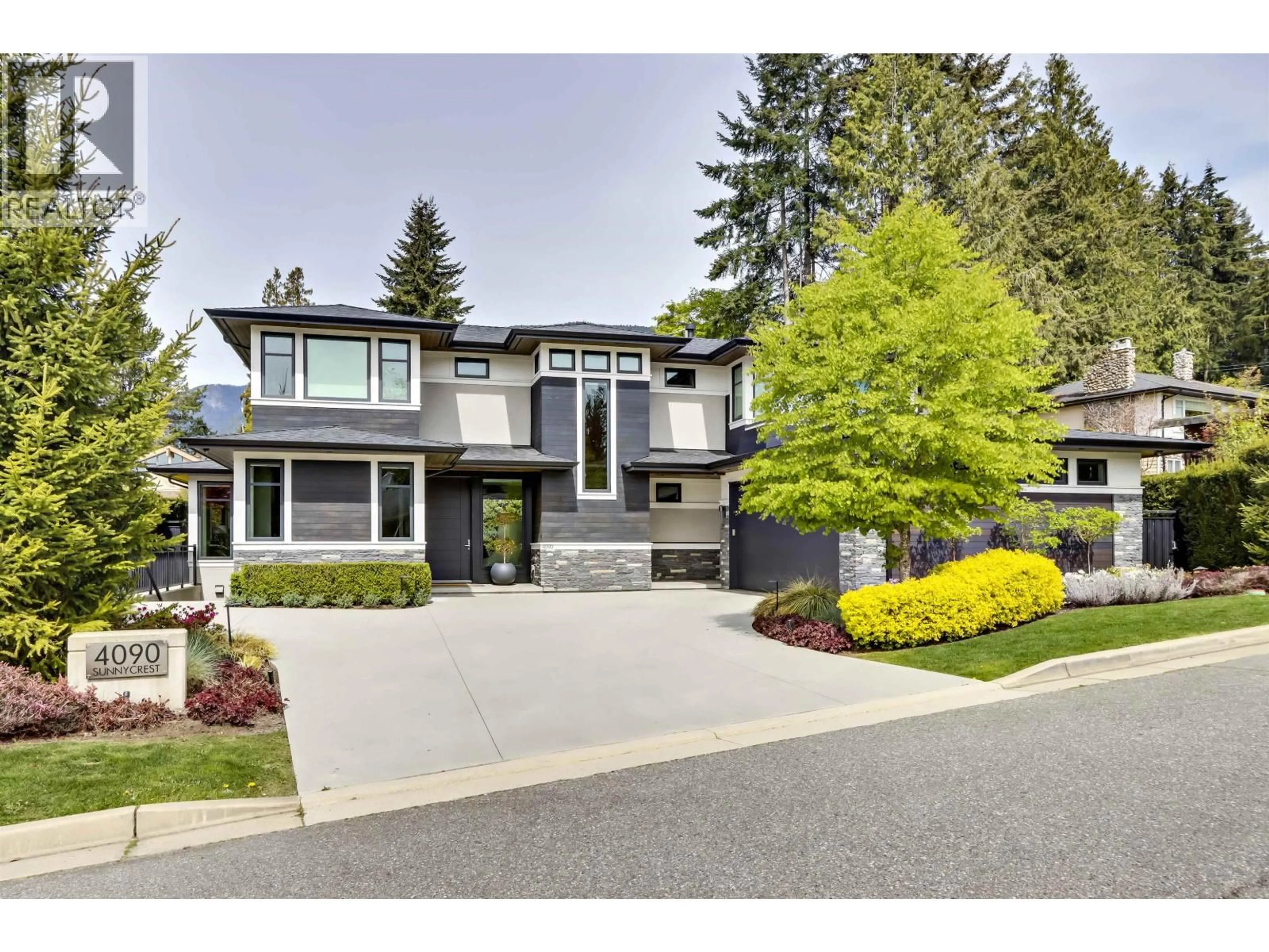 Home with vinyl exterior material, street for 4090 SUNNYCREST DRIVE, North Vancouver British Columbia V7R3E5