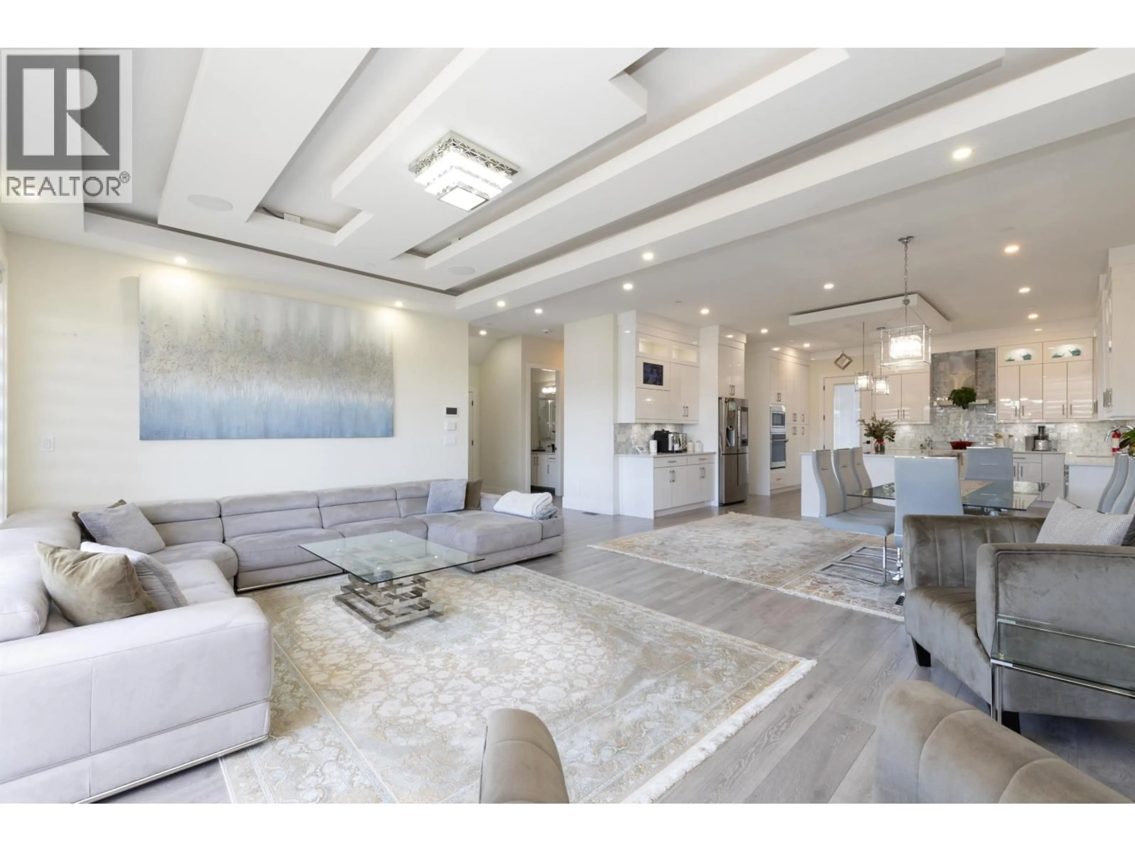 Lobby for 13686 232A STREET, Maple Ridge British Columbia V4R0H1