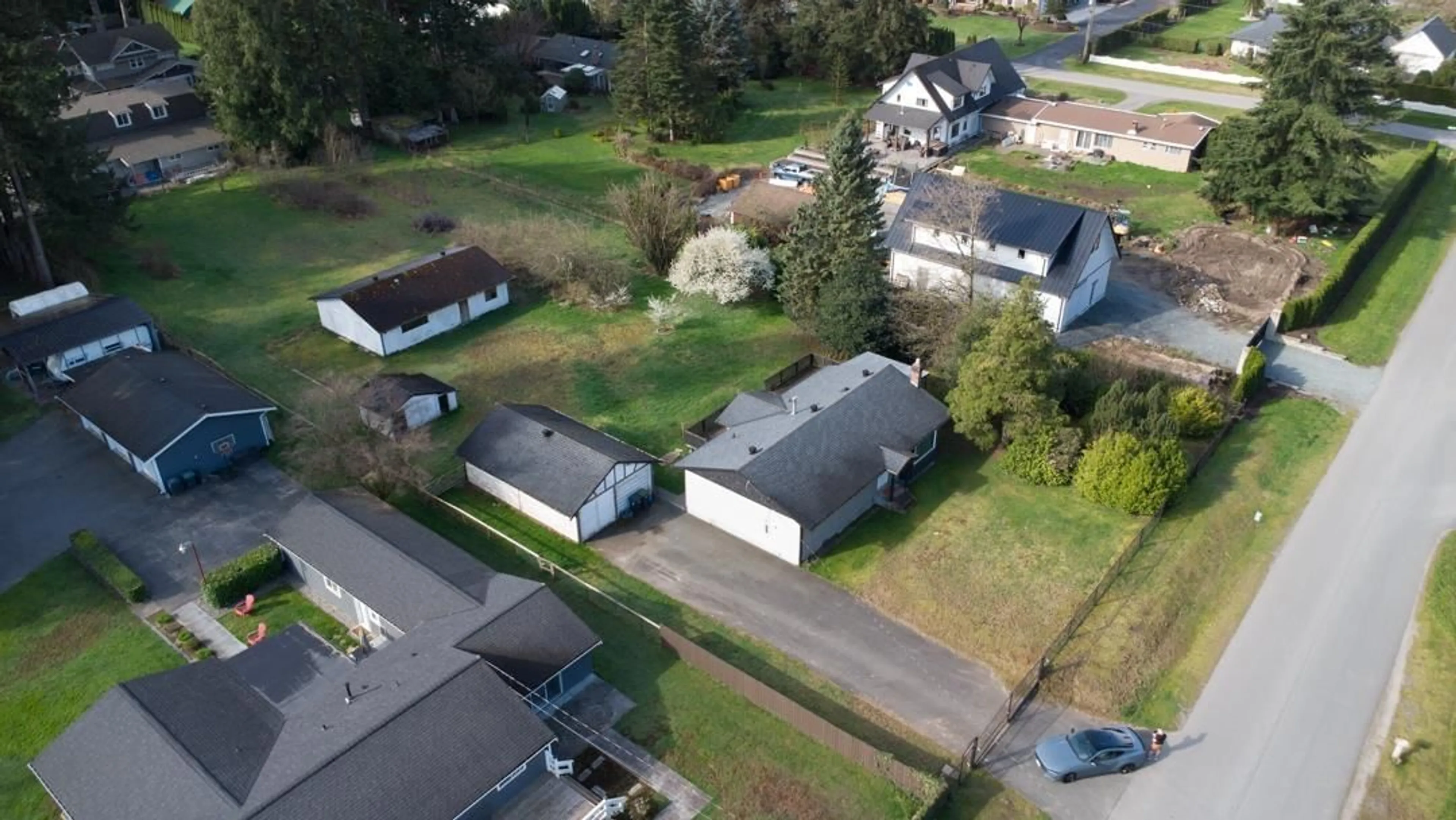 A pic from outside/outdoor area/front of a property/back of a property/a pic from drone, street for 23566 52 AVENUE, Langley British Columbia V2Z2P5