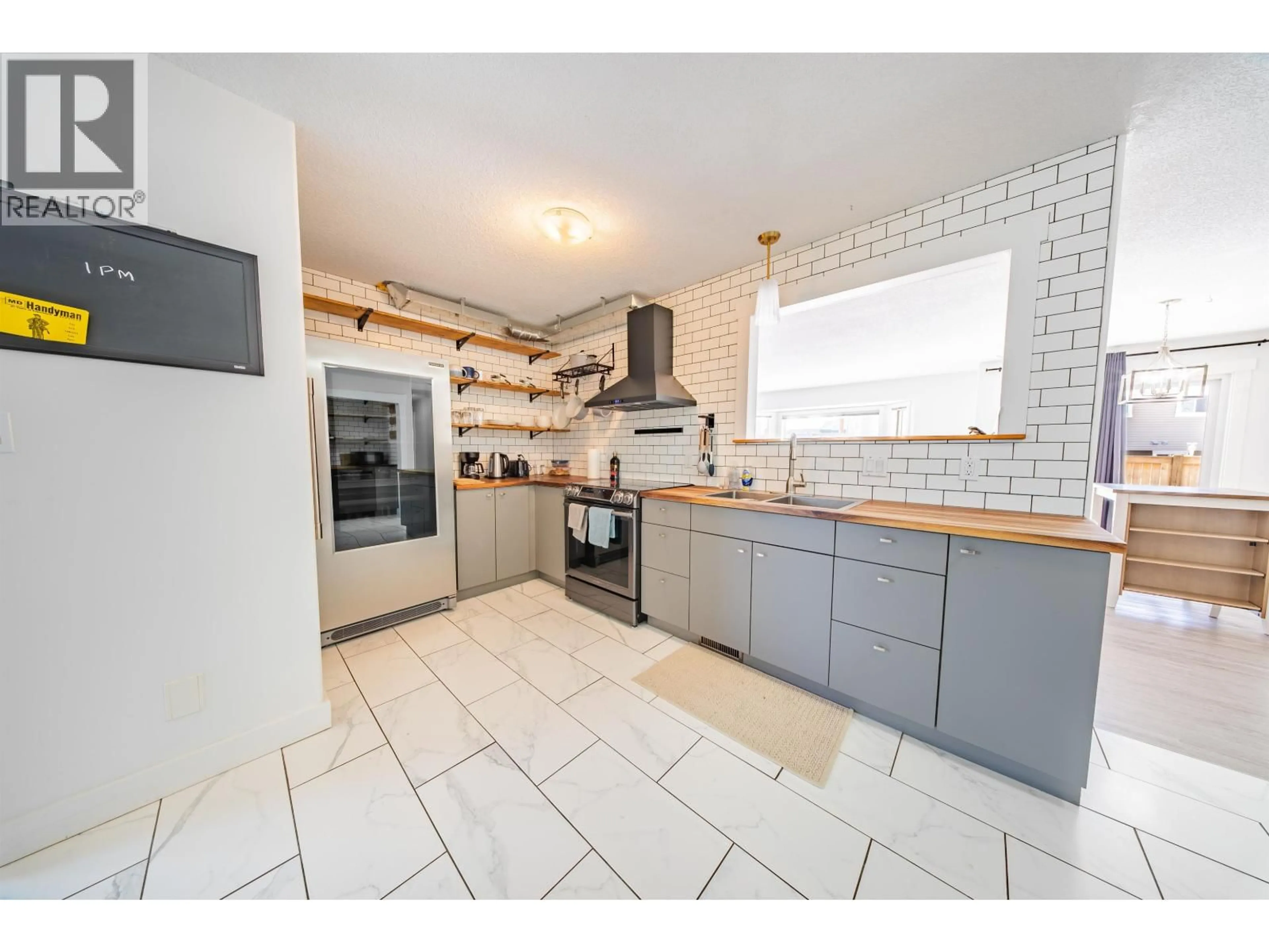 Unknown for 9917 115 AVENUE, Fort St. John British Columbia V1J6R8