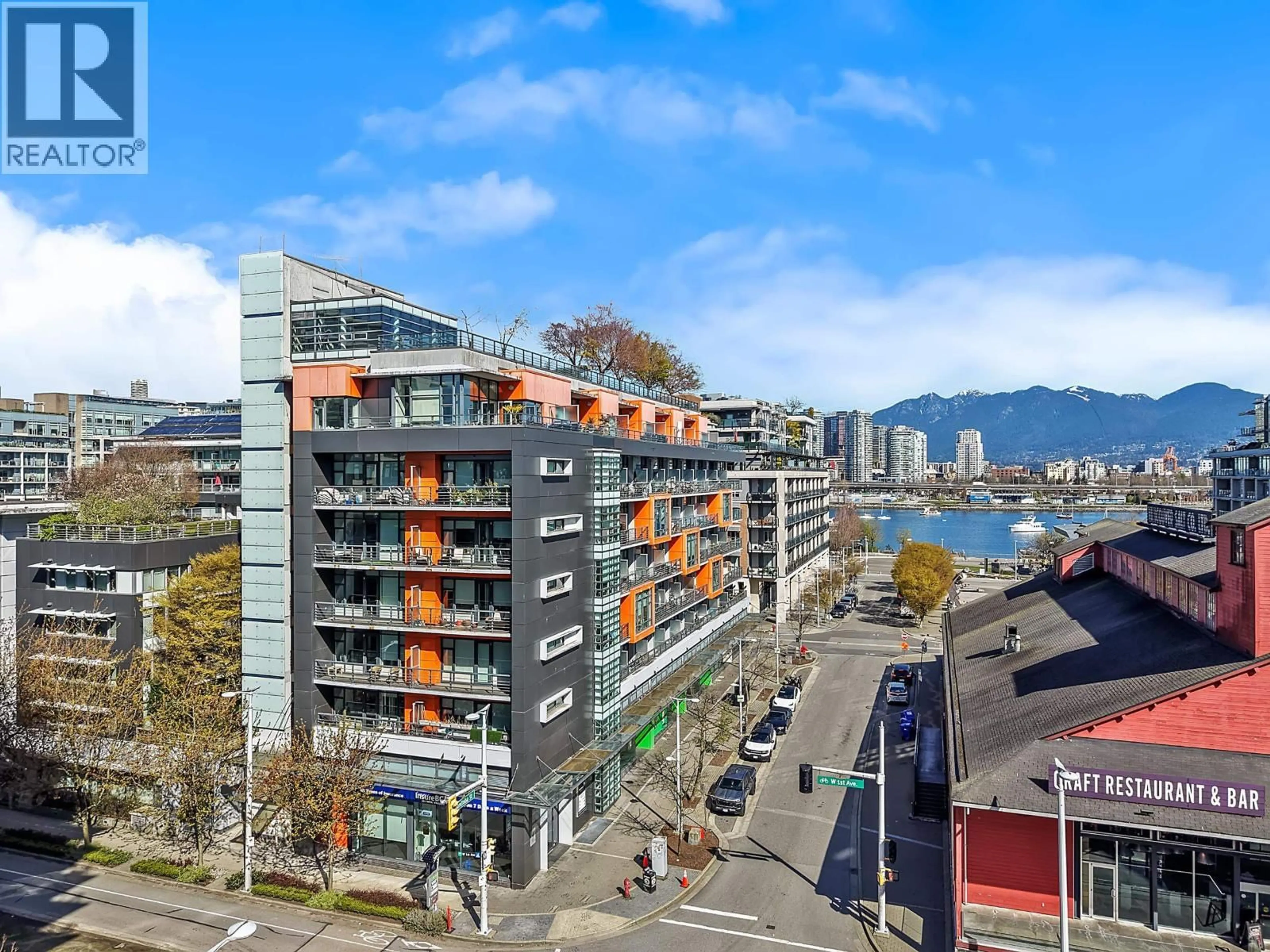 A pic from outside/outdoor area/front of a property/back of a property/a pic from drone, city buildings view from balcony for 610 - 123 1ST AVENUE, Vancouver British Columbia V5Y0E2