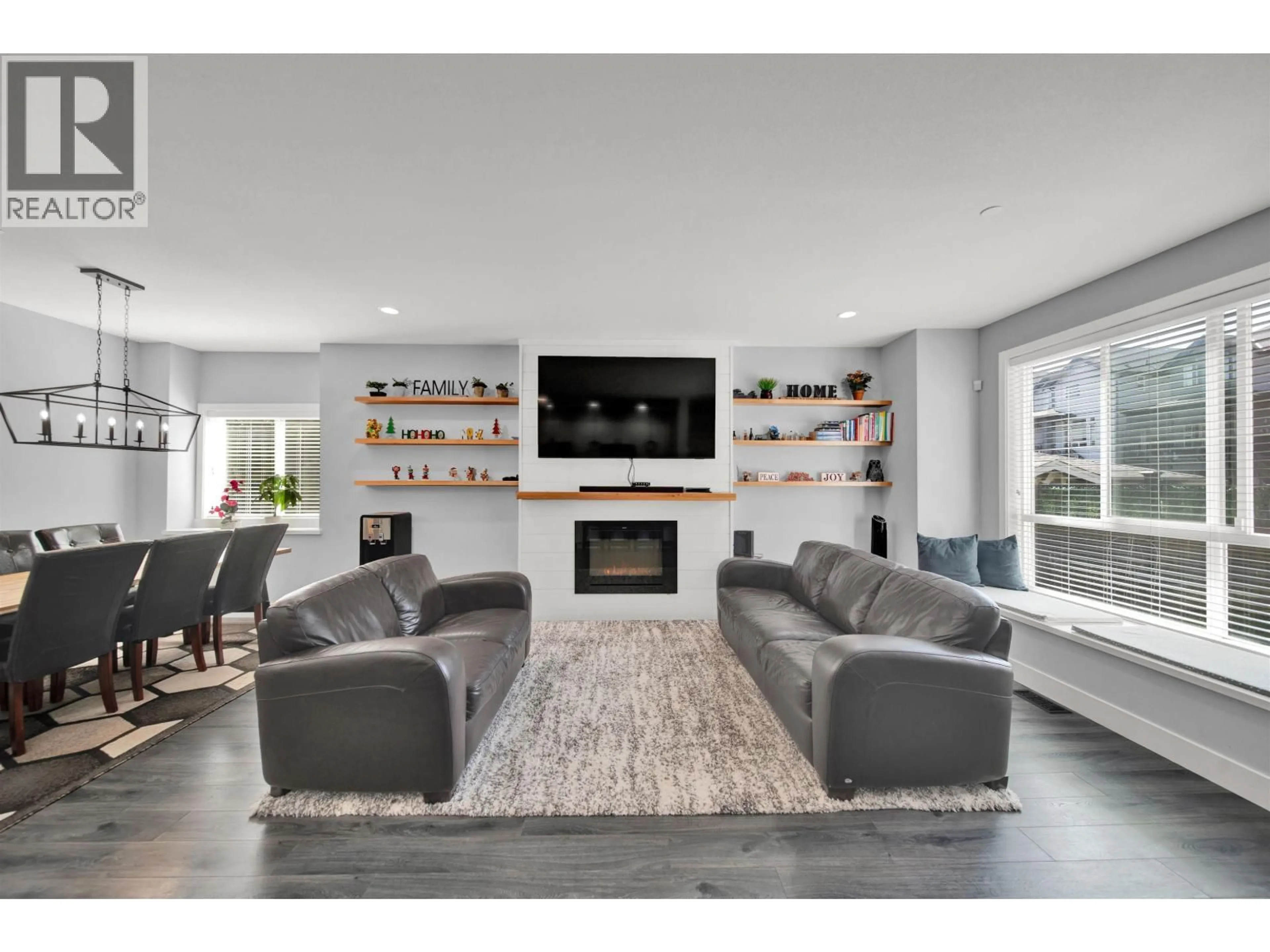 Living room with furniture, unknown for 11155 240 STREET, Maple Ridge British Columbia V2W0H7