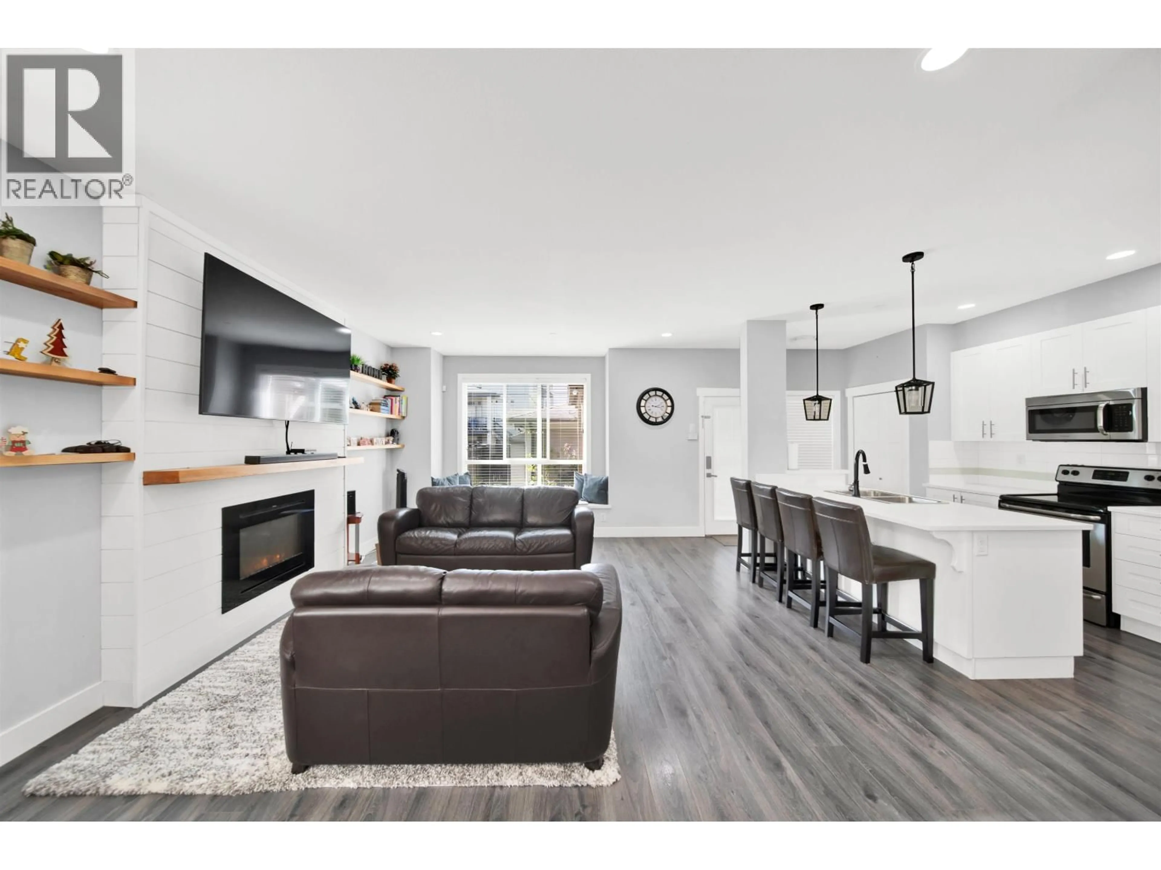Open concept kitchen, unknown for 11155 240 STREET, Maple Ridge British Columbia V2W0H7