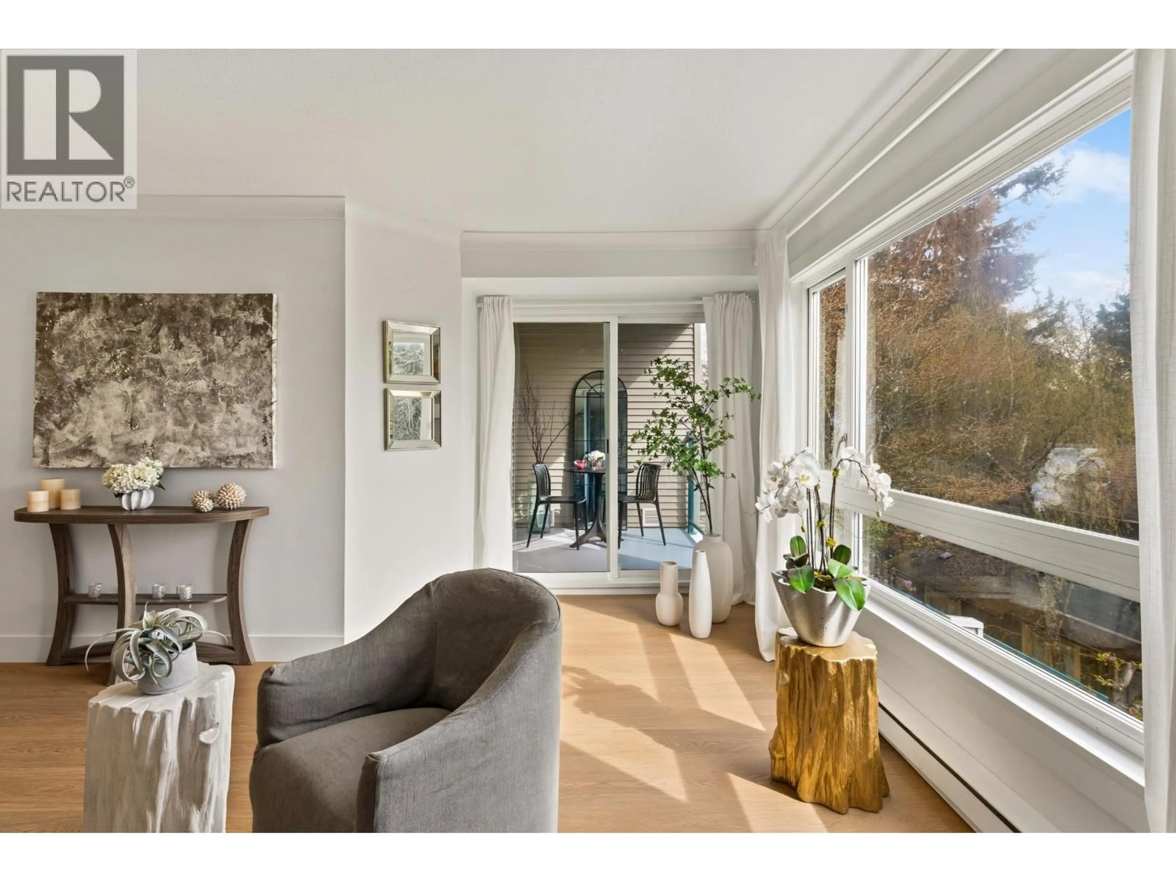 Unknown for 302 - 3590 26TH AVENUE, Vancouver British Columbia V6S1N9