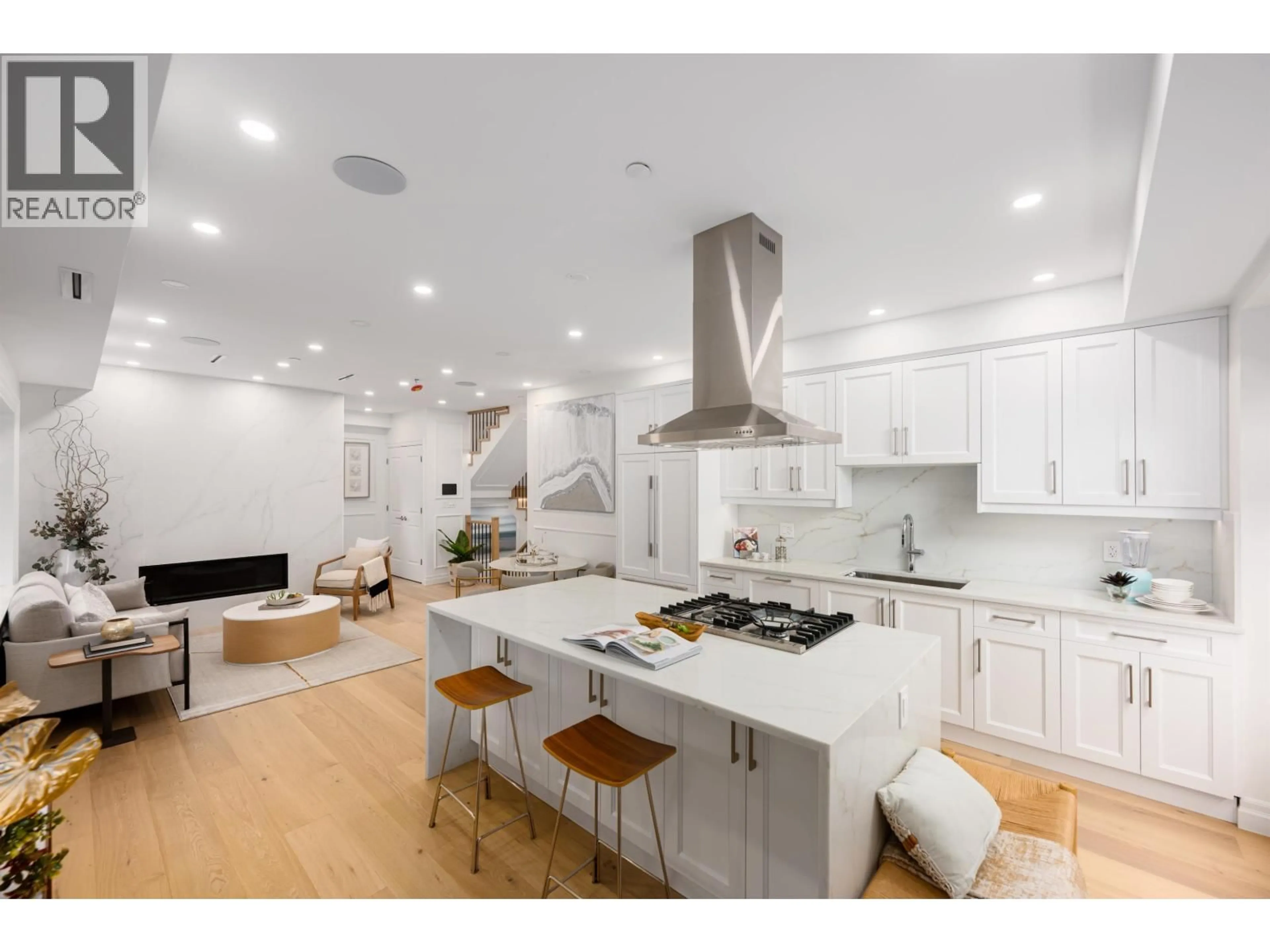 Open concept kitchen, unknown for 2014 15TH AVENUE, Vancouver British Columbia V7V3P3