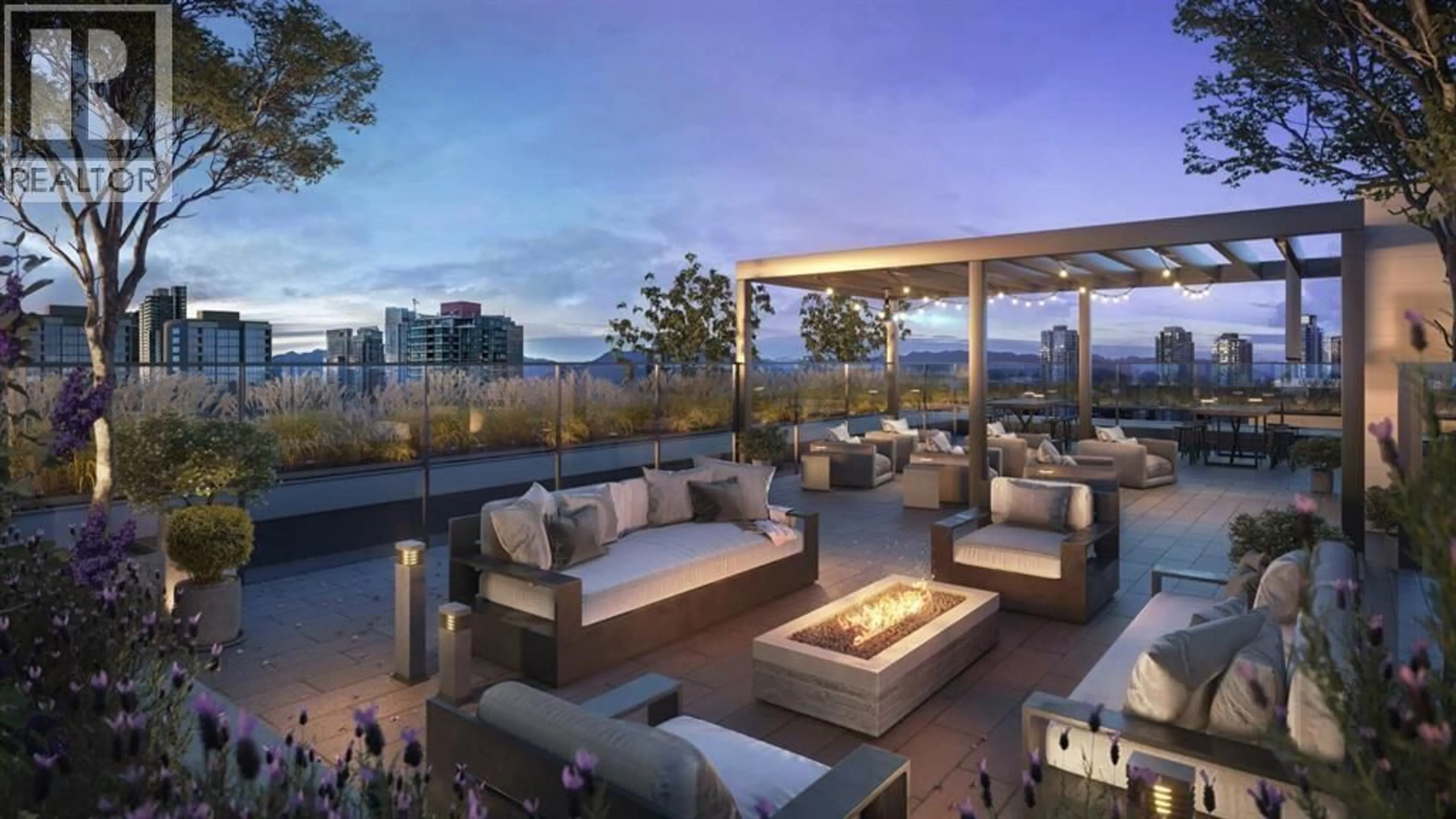 Patio, unknown for 229 - 82 FIRST STREET, New Westminster British Columbia V0V0V0