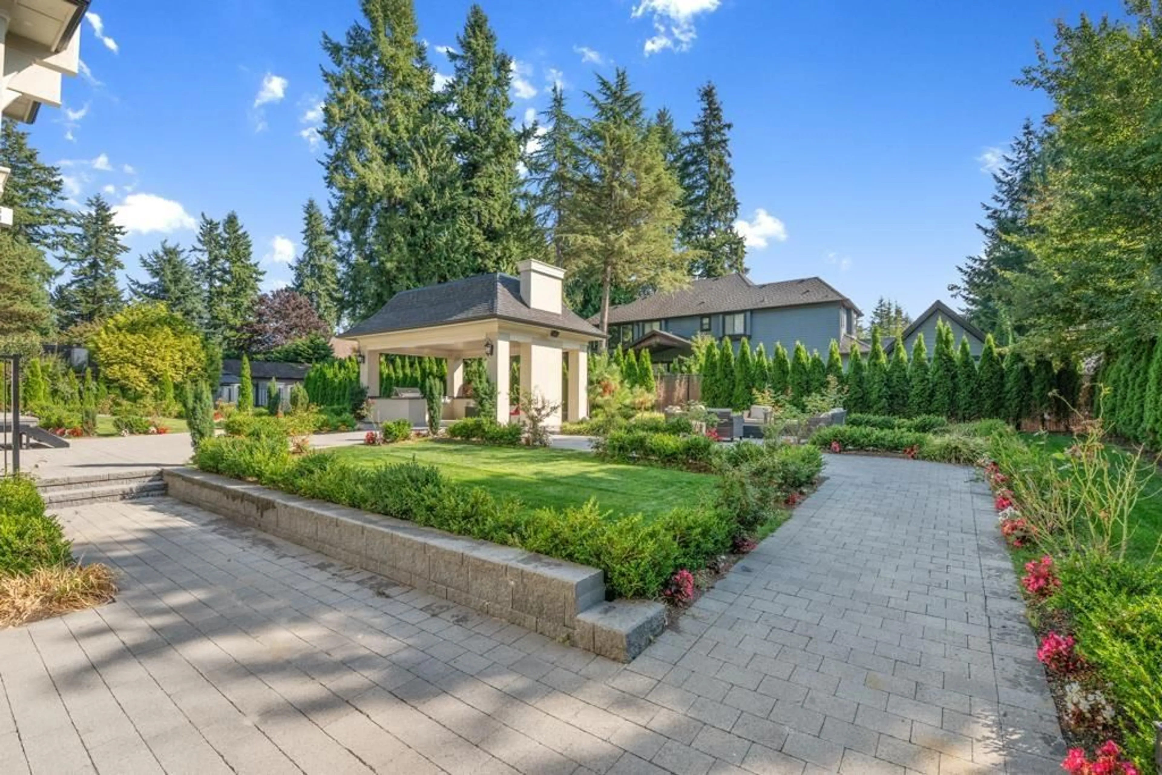 Patio, street for 13136 24 AVENUE, Surrey British Columbia V4A2G1