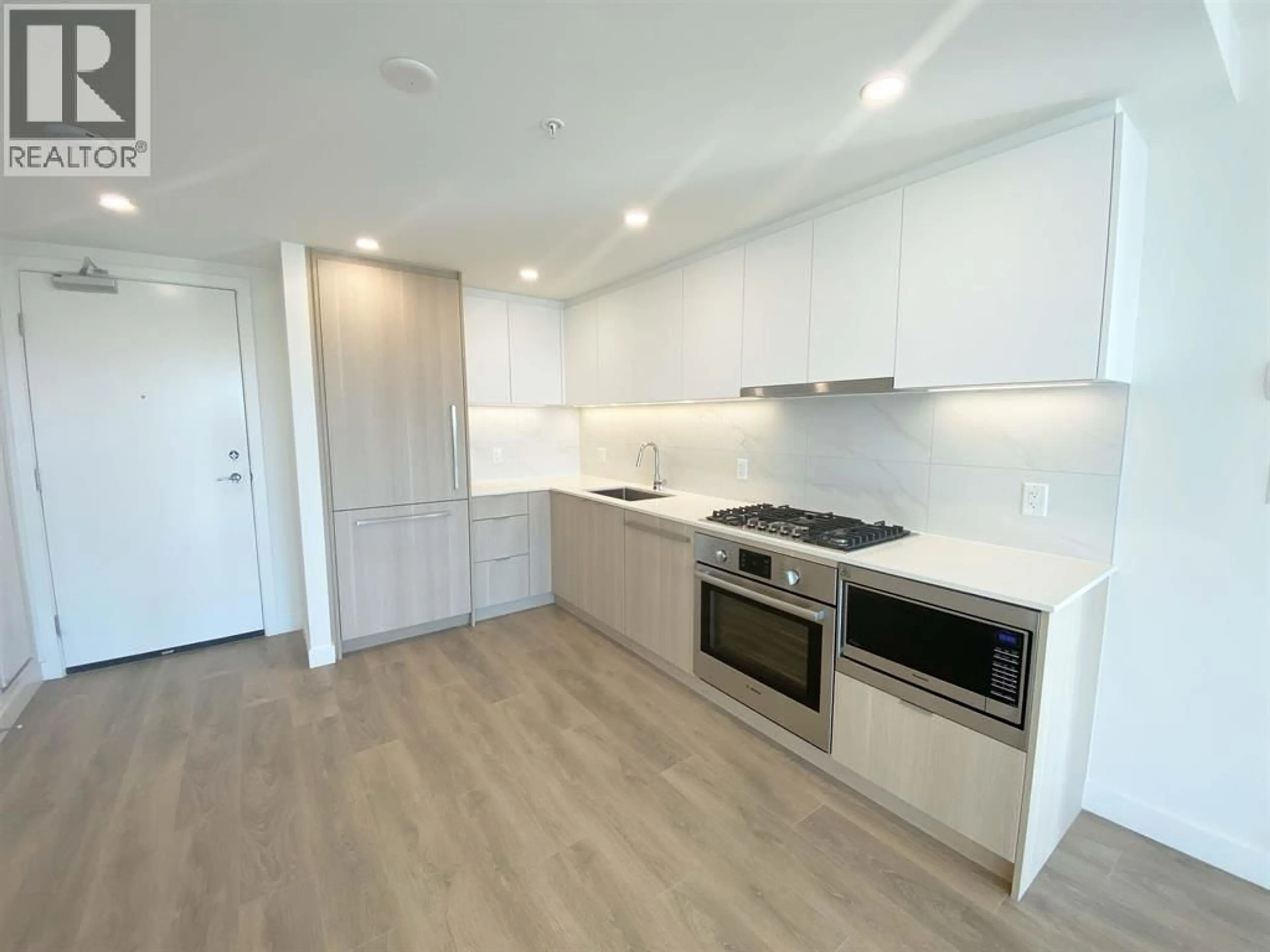 Open concept kitchen, unknown for 1008 - 318 ALDERSON AVENUE, Coquitlam British Columbia V3K0J1