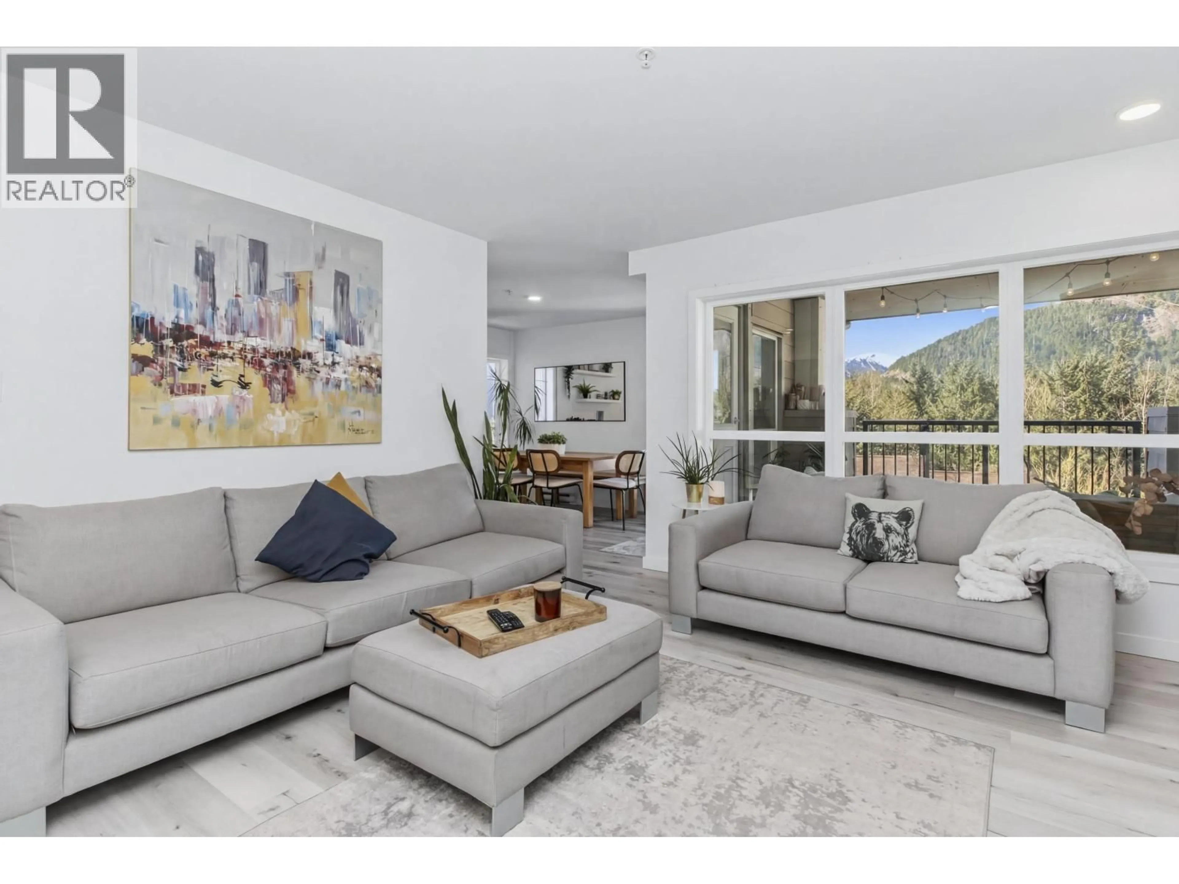 Living room with furniture, unknown for 406 - 1212 MAIN STREET, Squamish British Columbia V8B0S1