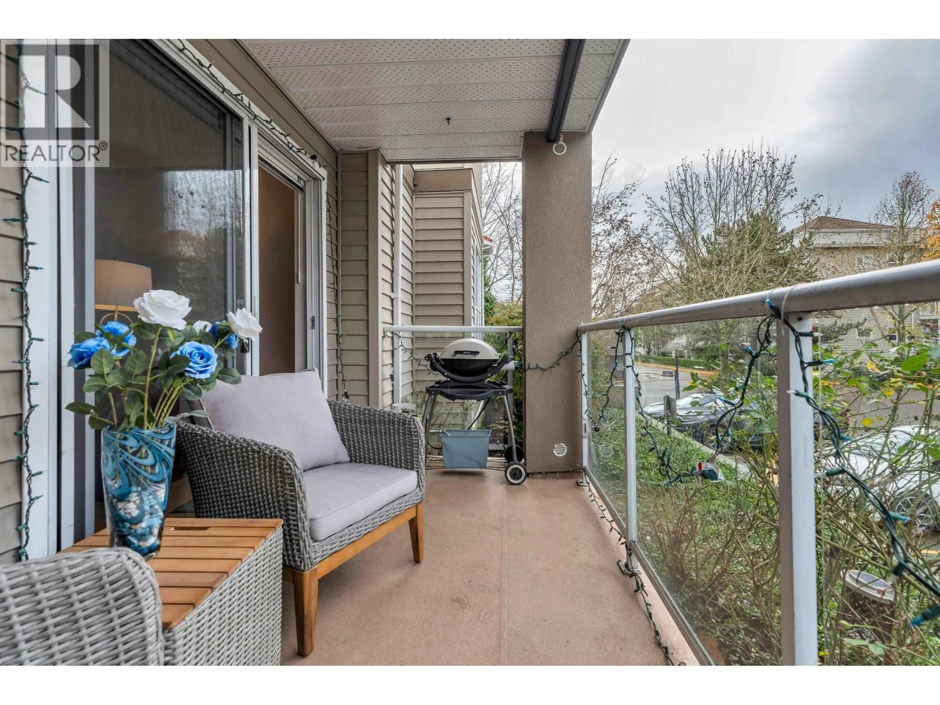 Balcony in the apartment, unknown for 102 - 4758 53 STREET, Delta British Columbia V4K2Z1