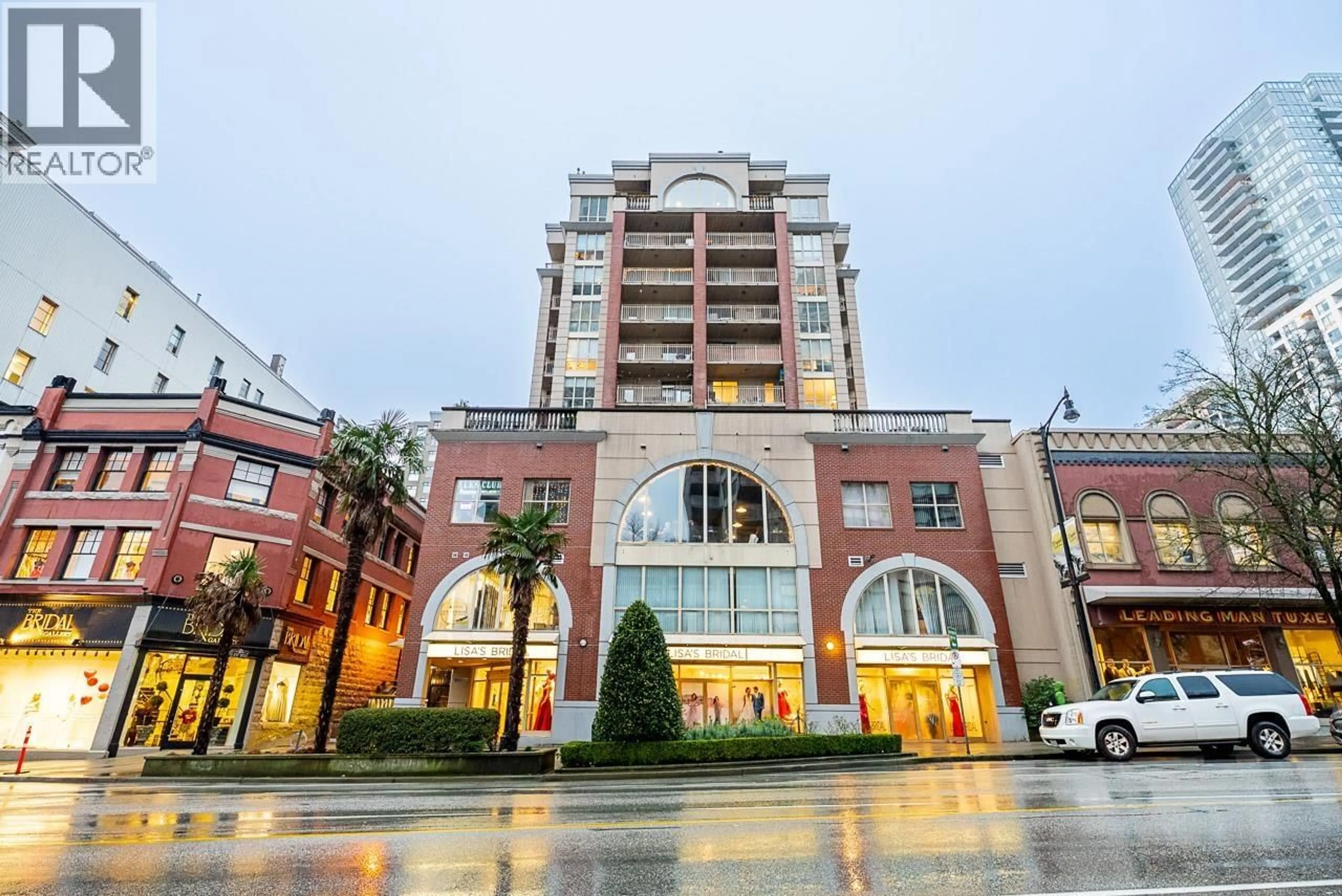 Lobby for 706 - 680 CLARKSON STREET, New Westminster British Columbia V3M6X9