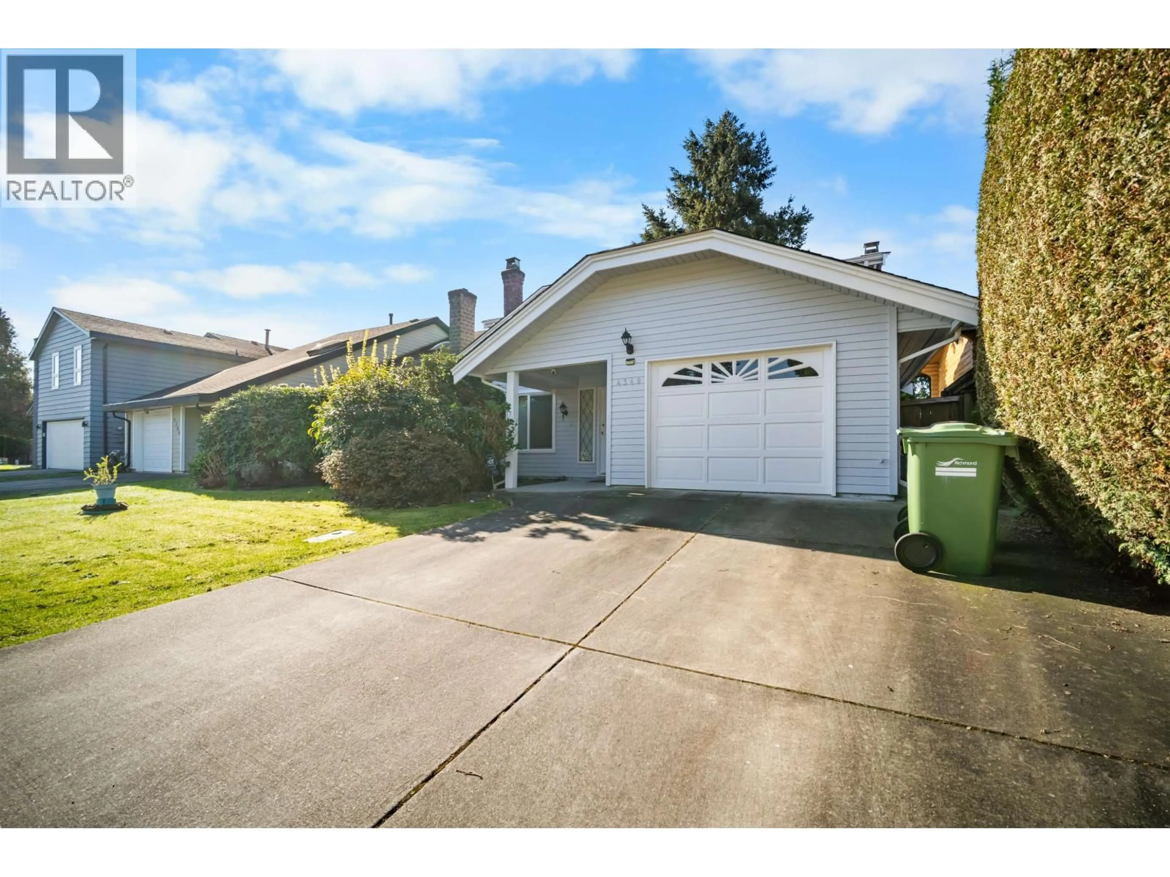 Home with vinyl exterior material, street for 4340 TIFFIN CRESCENT, Richmond British Columbia V7C4X8