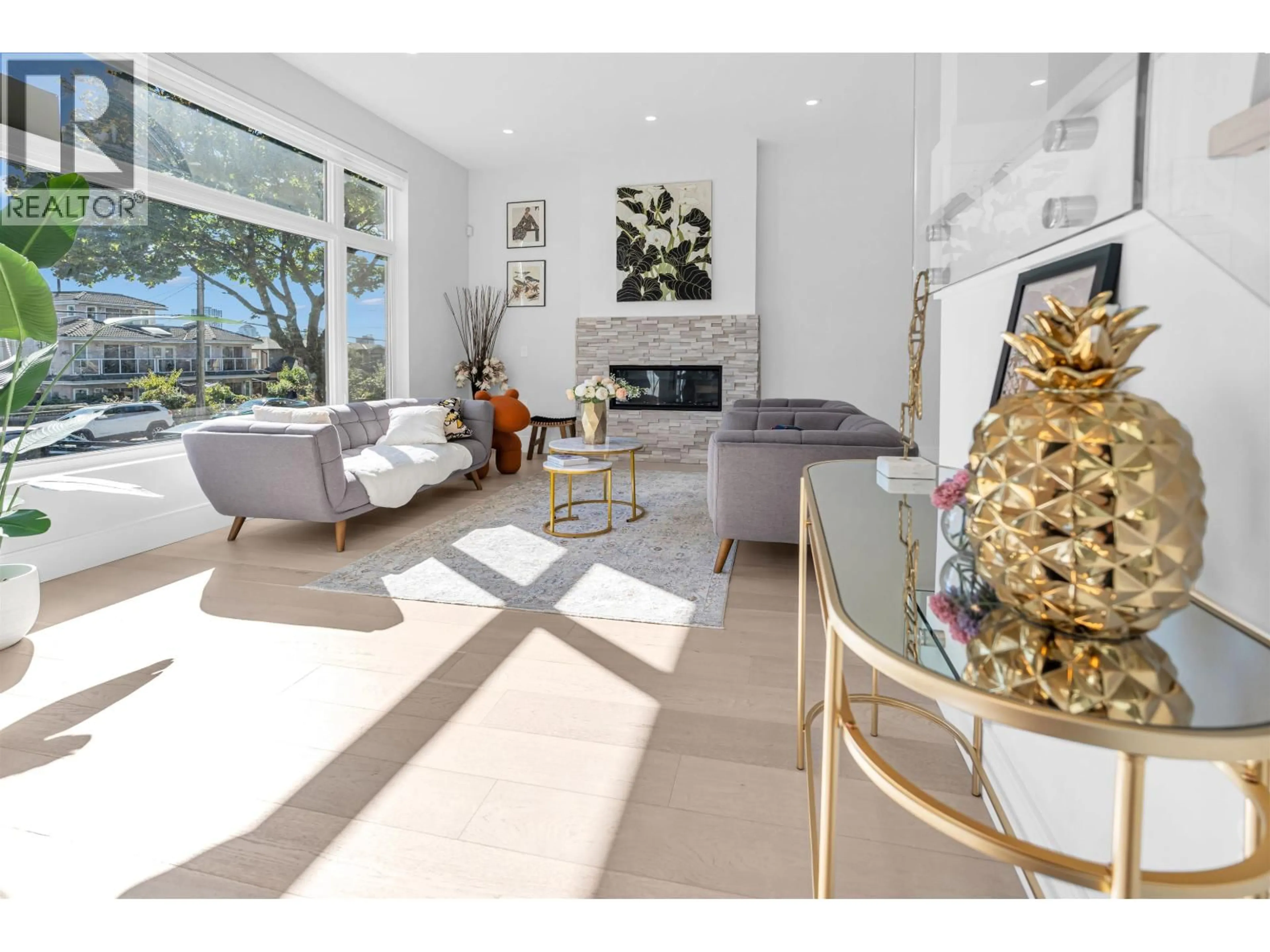 Living room with furniture, unknown for 8159 11TH AVENUE, Burnaby British Columbia V3N2P1