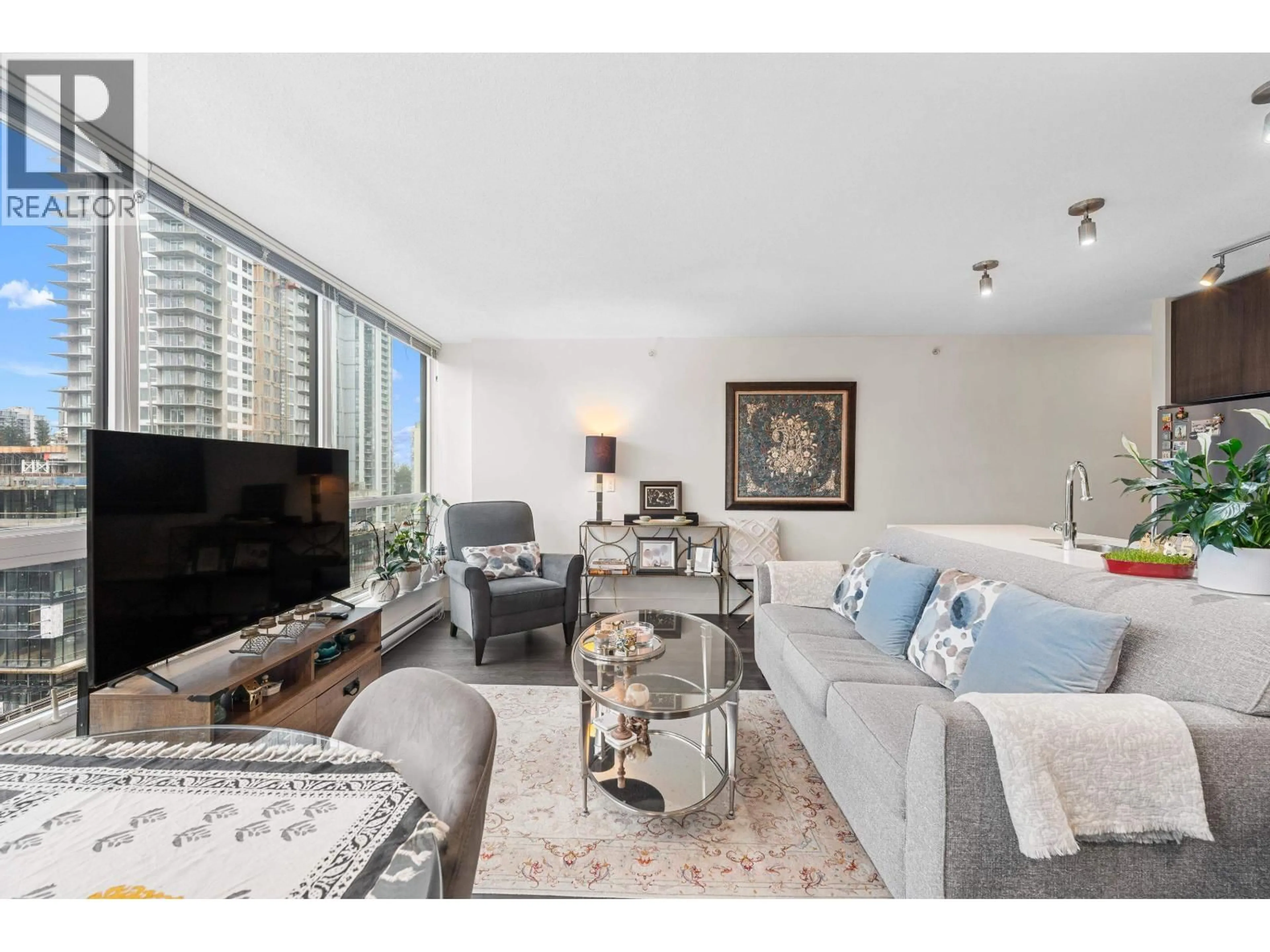 Living room with furniture, unknown for 1102 - 3007 GLEN DRIVE, Coquitlam British Columbia V3B0L8