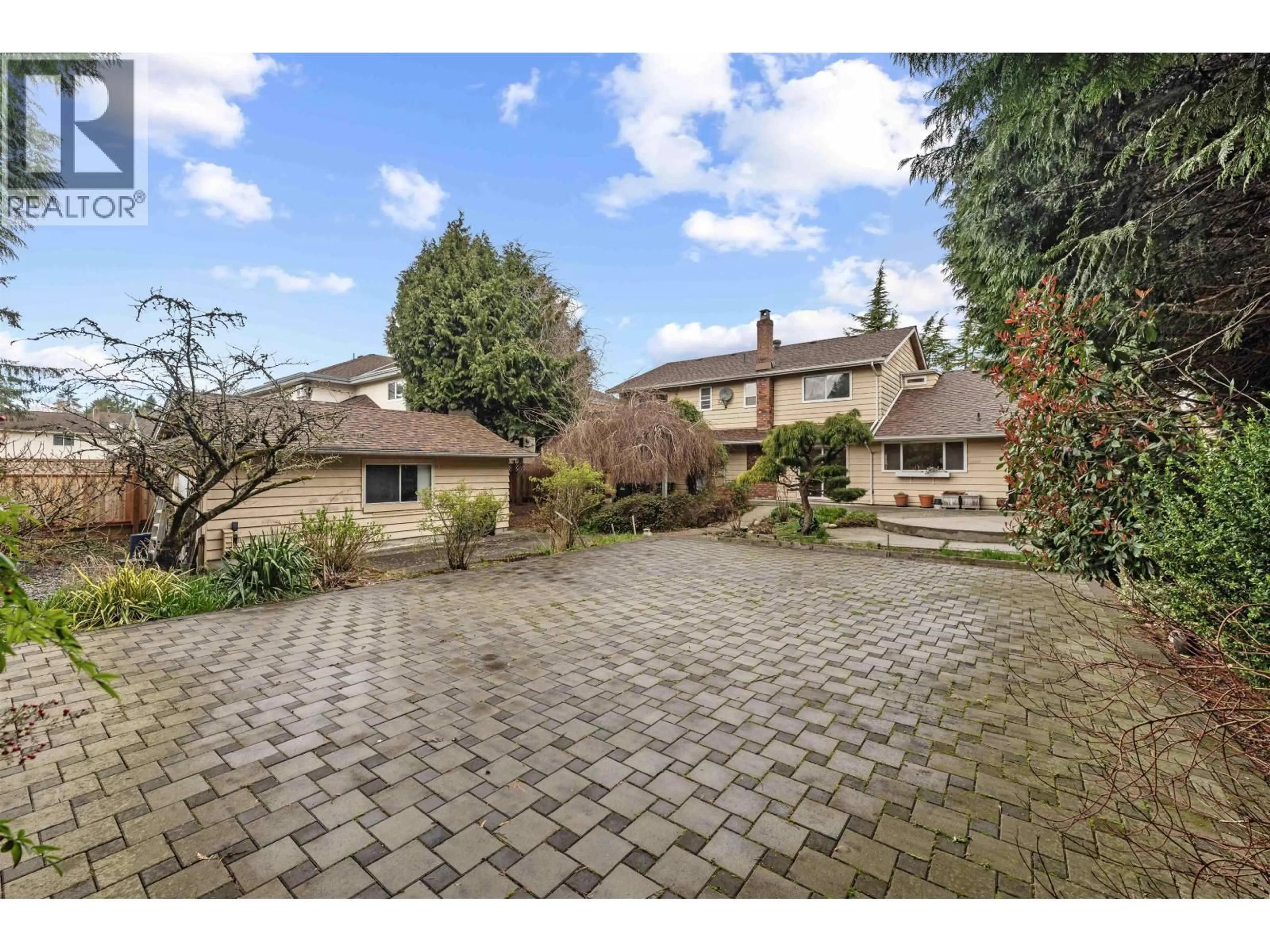 A pic from outside/outdoor area/front of a property/back of a property/a pic from drone, street for 7080 LUCAS ROAD, Richmond British Columbia V6Y1E9