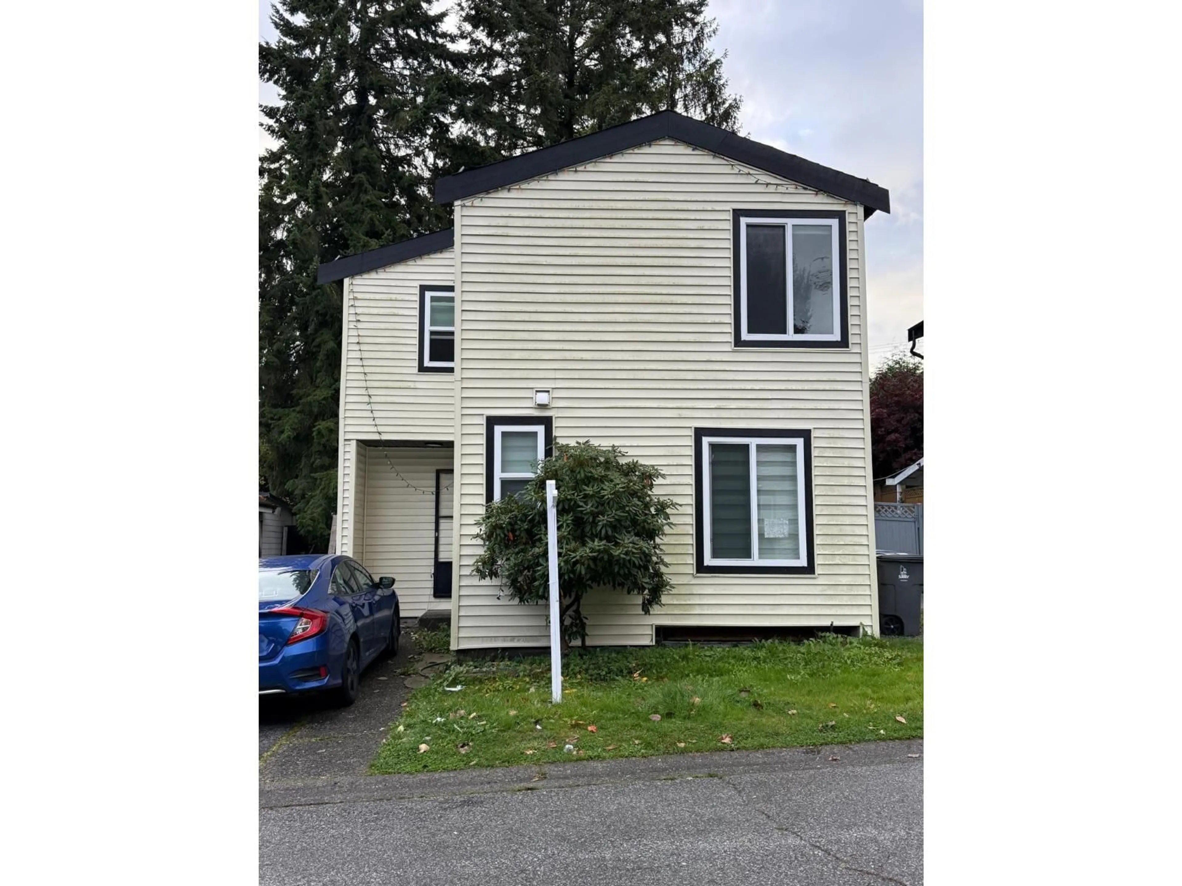 Home with vinyl exterior material, street for 13960 80A AVENUE, Surrey British Columbia V3W6P6