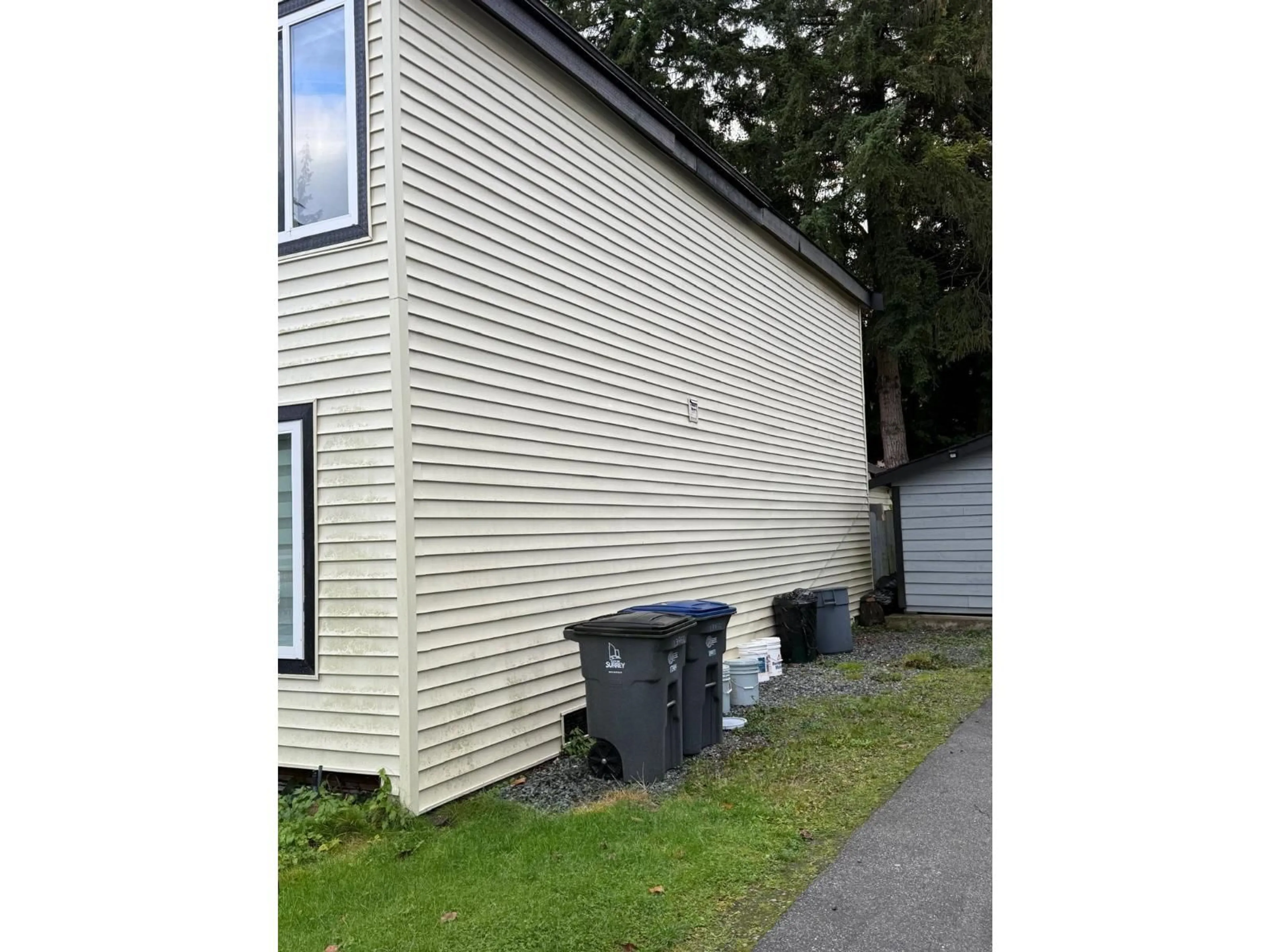 Unknown for 13960 80A AVENUE, Surrey British Columbia V3W6P6