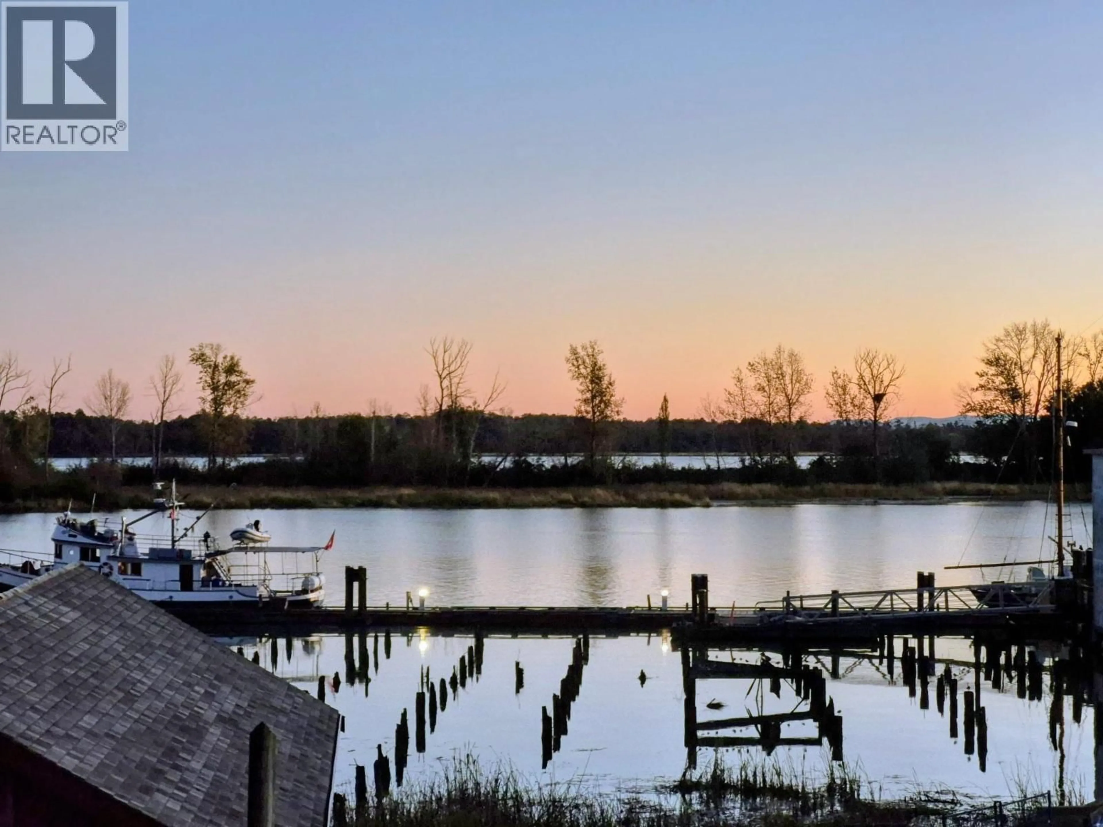 Unknown for 228 - 12931 RAILWAY AVENUE, Richmond British Columbia V7E6M5