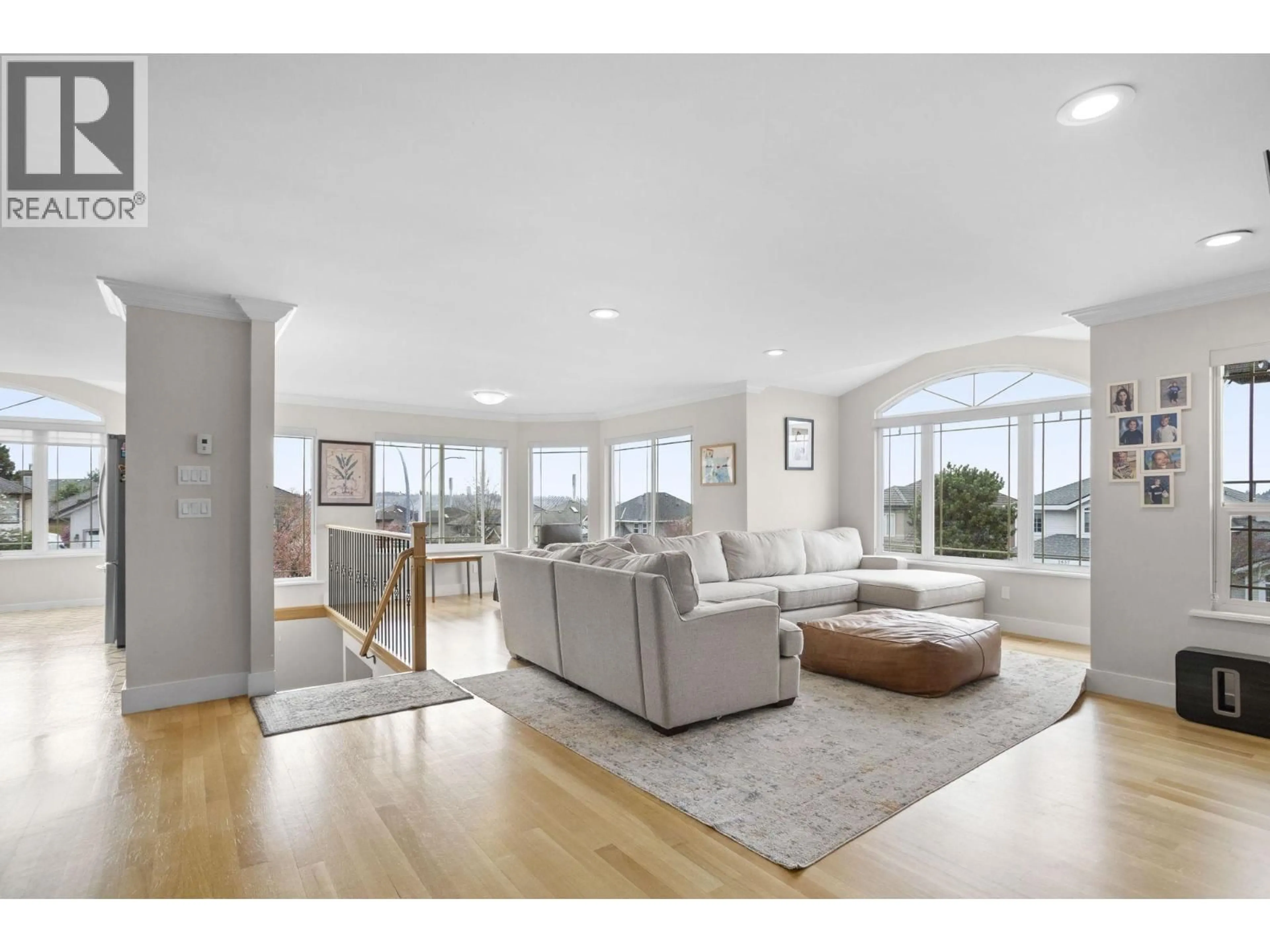Living room with furniture, unknown for 2717 ANVIL, Port Coquitlam British Columbia V3C6G7