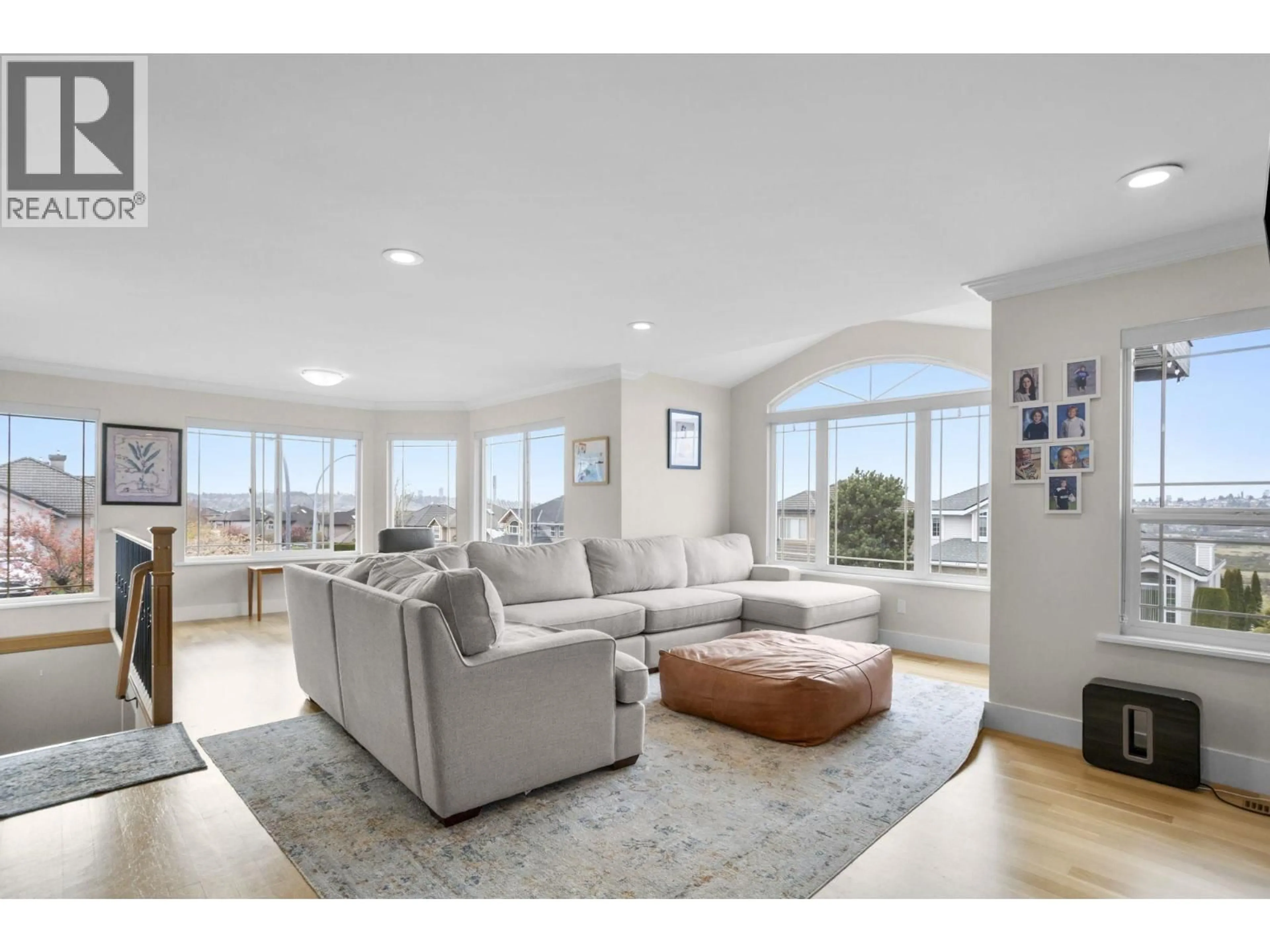 Living room with furniture, unknown for 2717 ANVIL, Port Coquitlam British Columbia V3C6G7