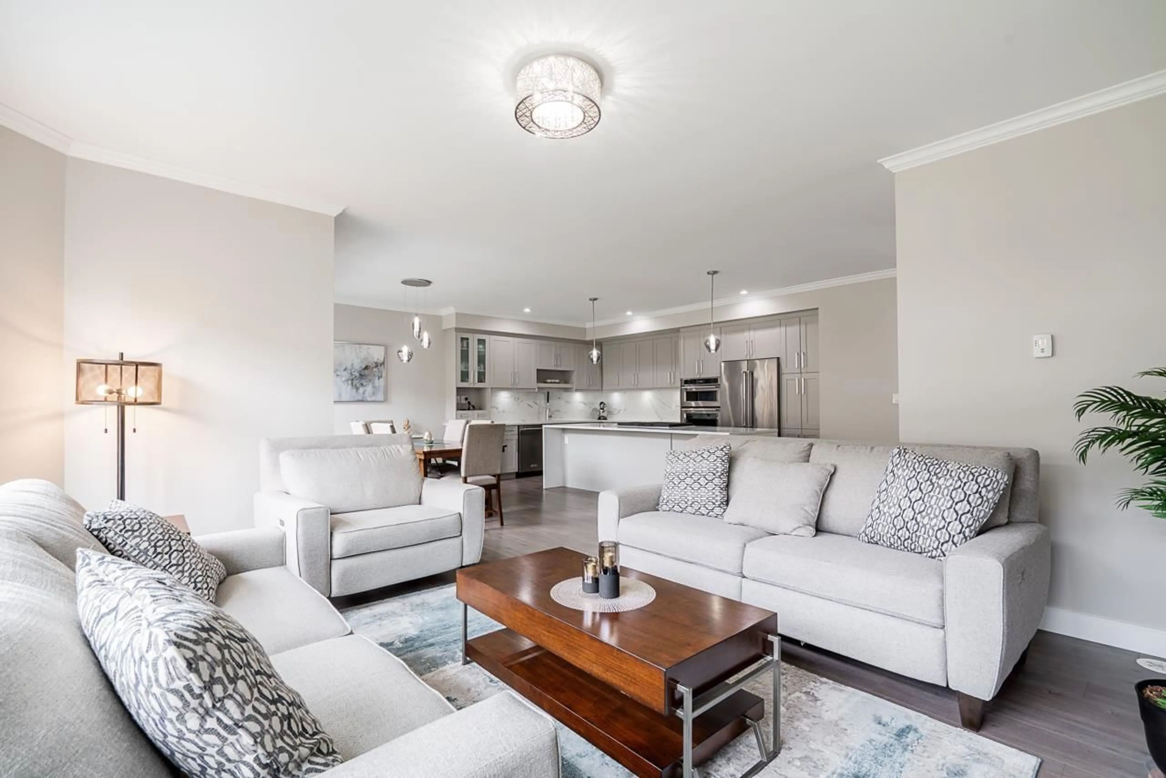 Living room with furniture, unknown for 2 - 17033 FRASER HIGHWAY, Surrey British Columbia V4N6V2