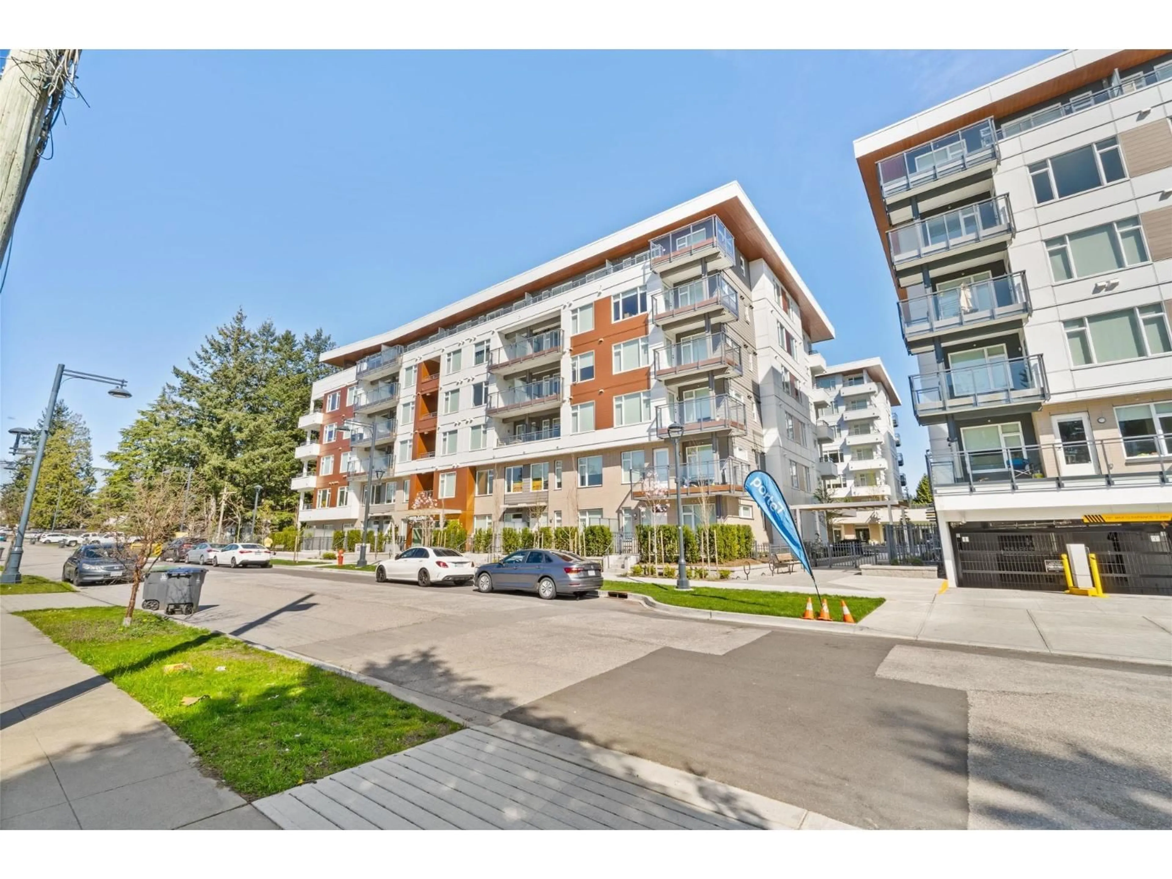 Unknown for B102 - 10488 138A STREET, Surrey British Columbia V3T0W4
