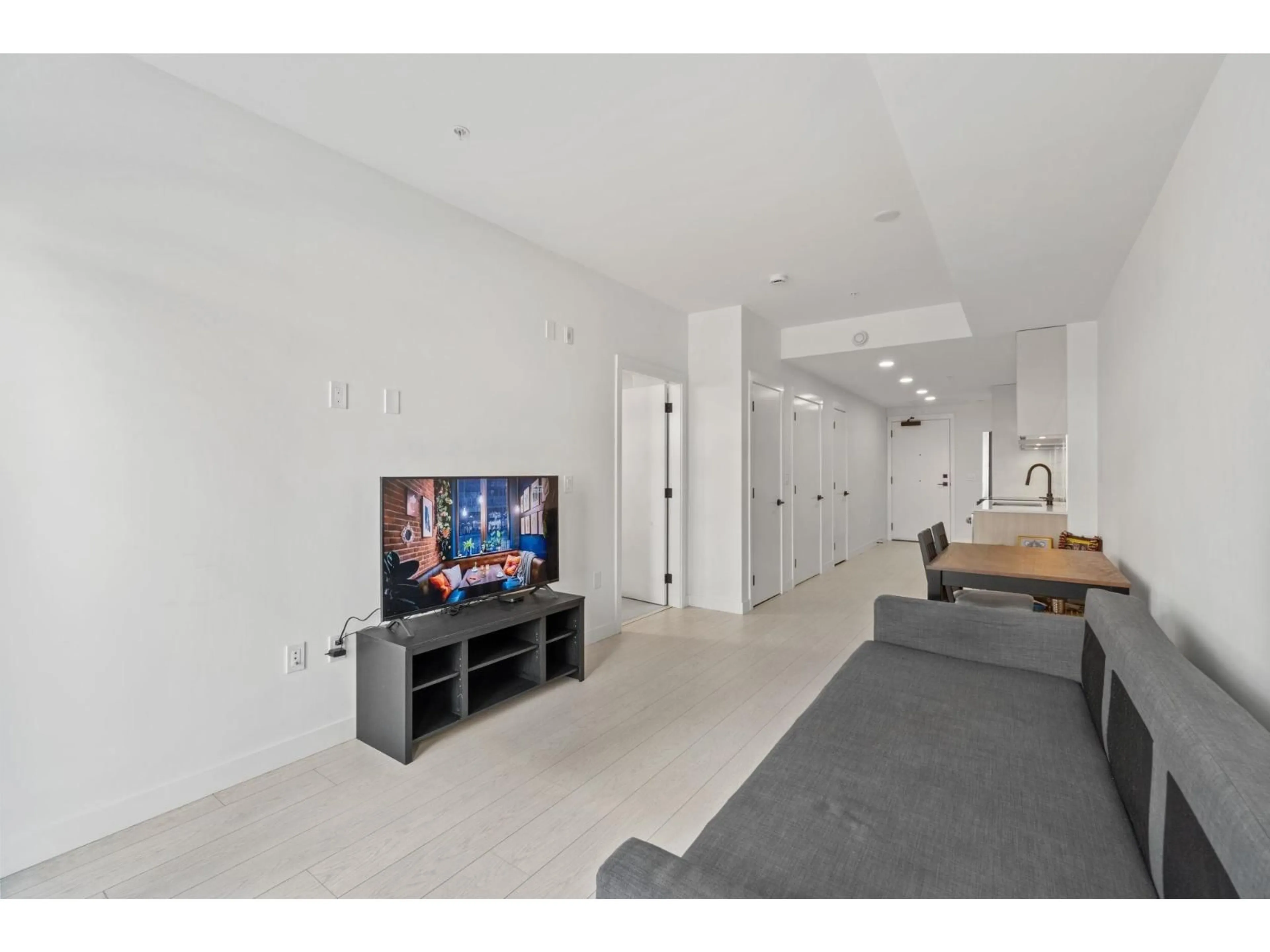 Unknown for B102 - 10488 138A STREET, Surrey British Columbia V3T0W4