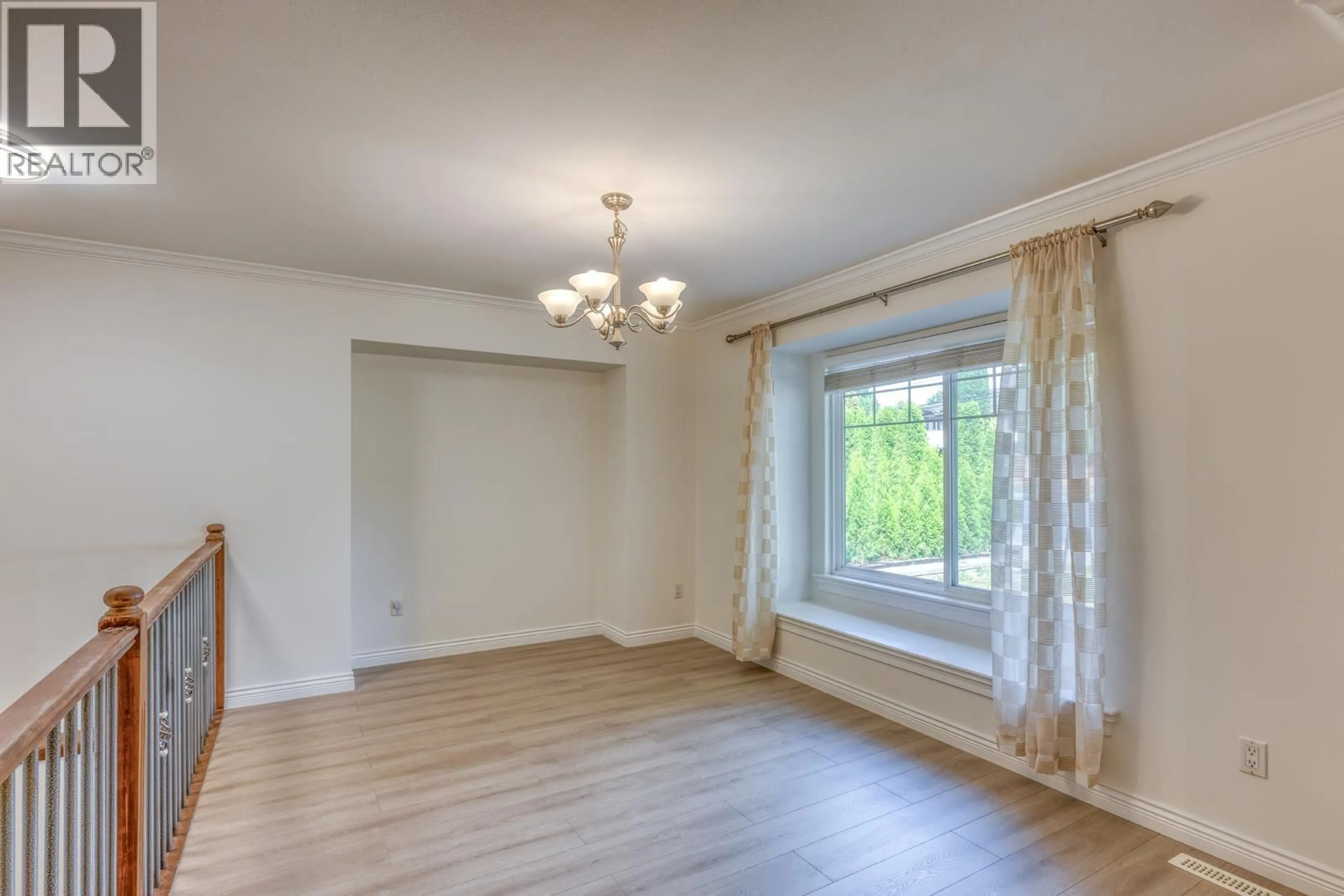 A pic of a room for 12243 232 STREET, Maple Ridge British Columbia V2X6T4