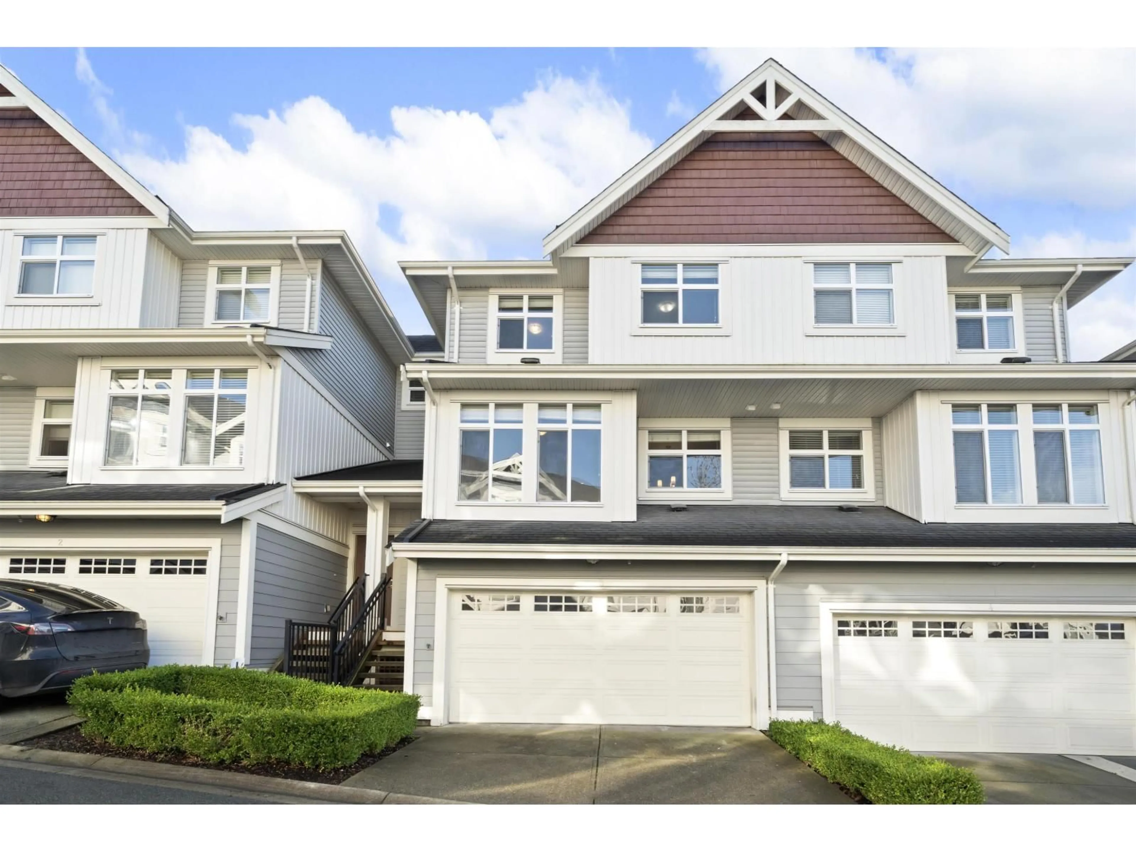 Home with vinyl exterior material, street for 3 - 7198 179 STREET, Surrey British Columbia V3S8C5