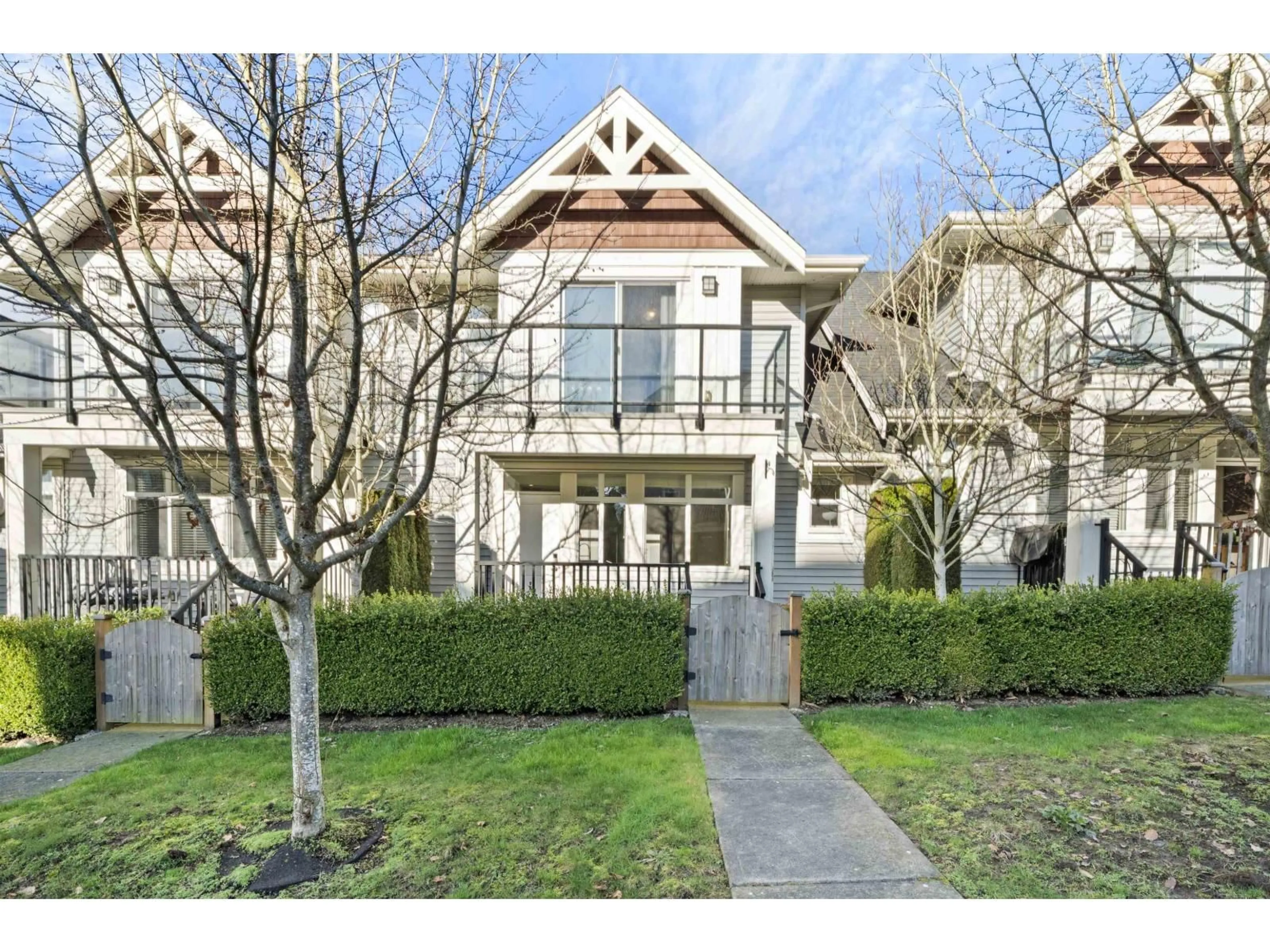 Unknown for 3 - 7198 179 STREET, Surrey British Columbia V3S8C5