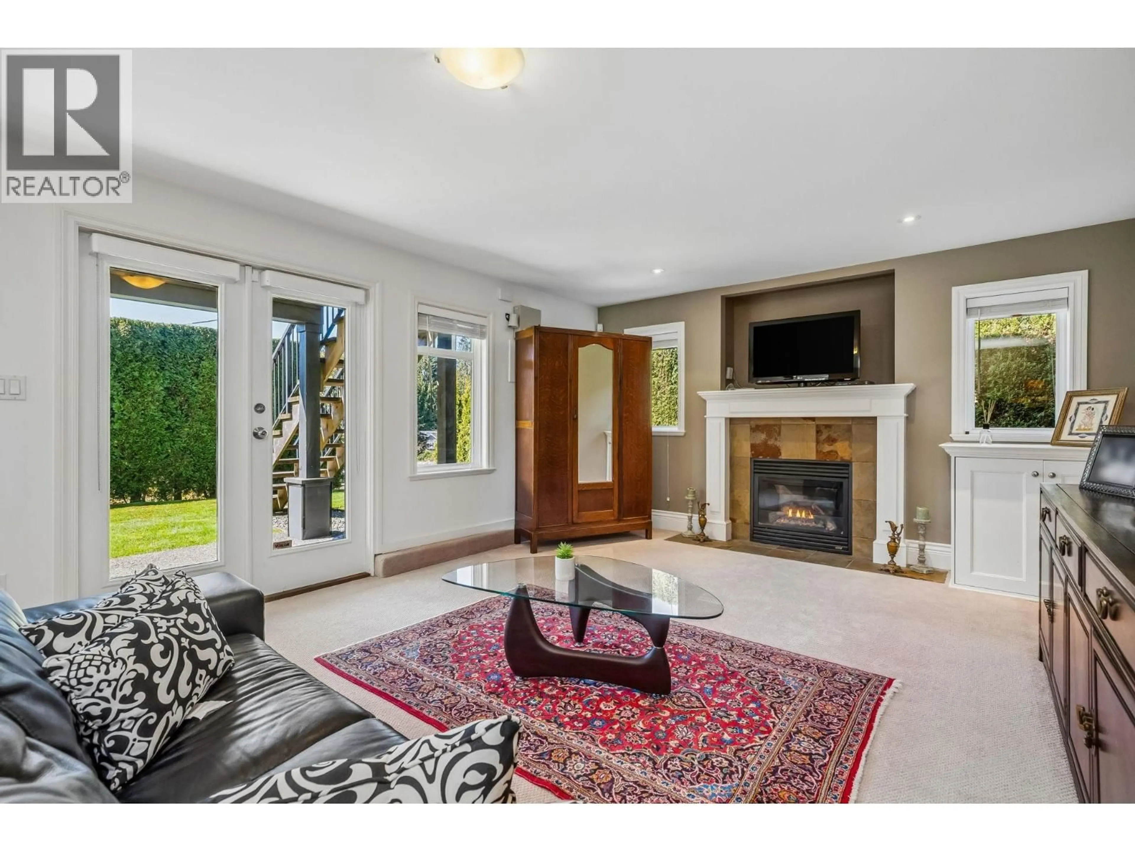 Unknown for 954 TUDOR AVENUE, North Vancouver British Columbia V7R1X7