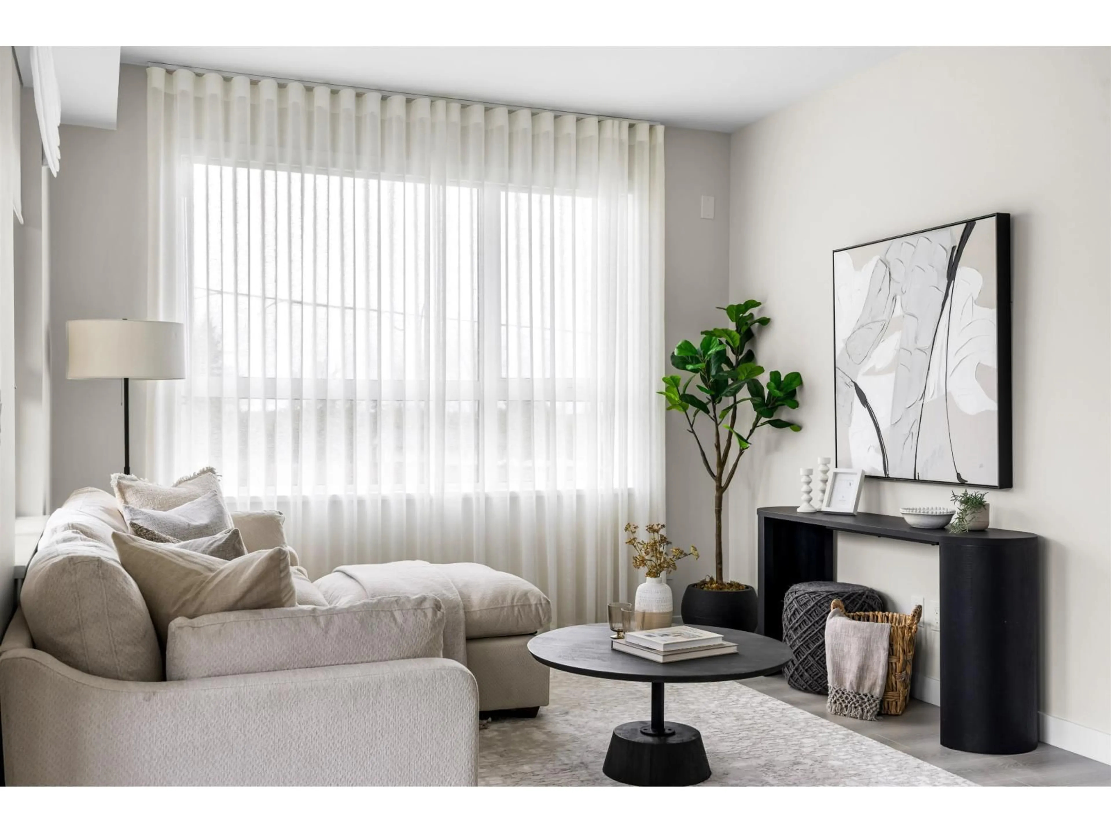 Living room with furniture, unknown for 306 - 20049A 82 AVENUE, Langley British Columbia V2Y4A5