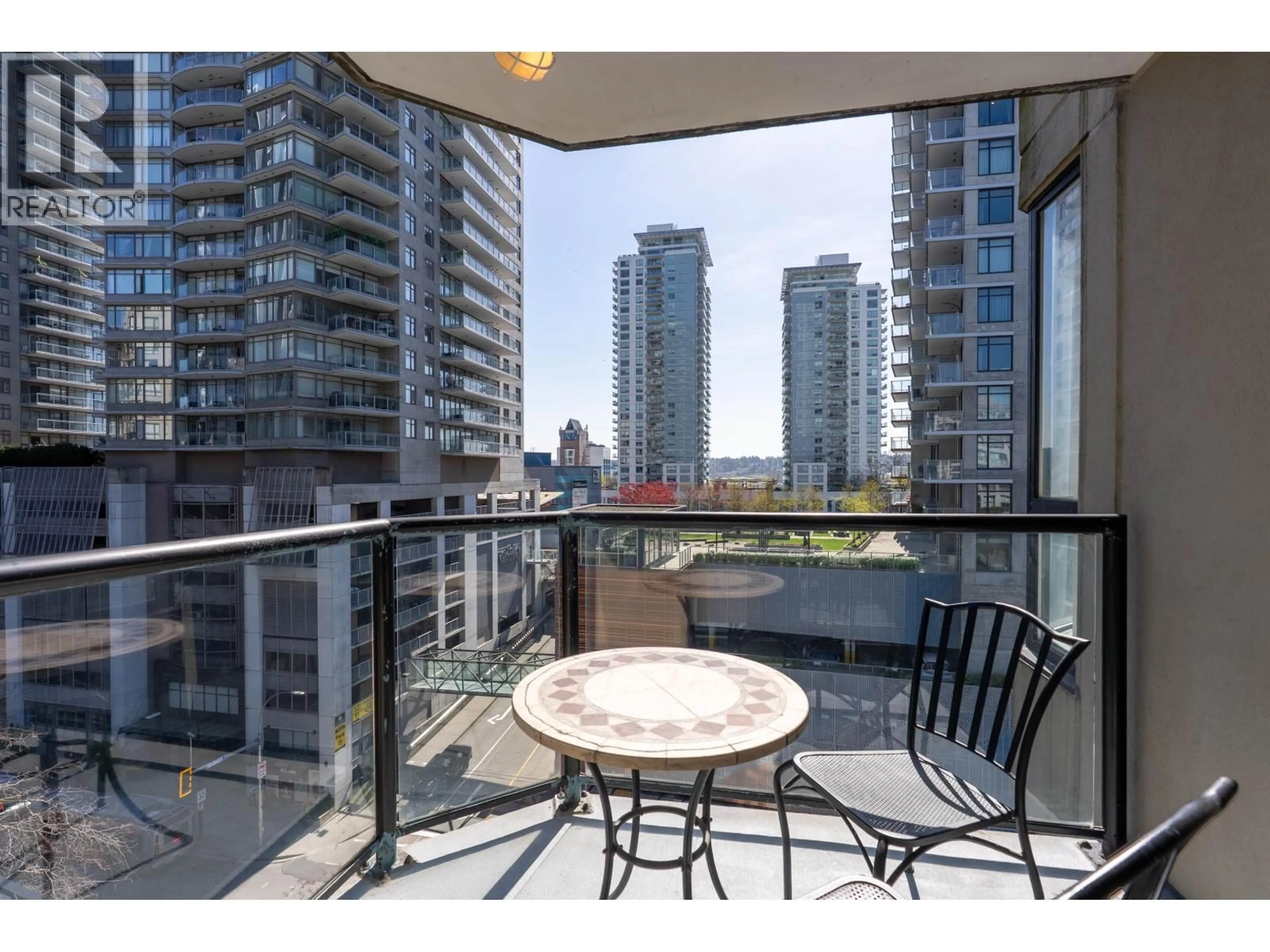 Balcony in the apartment, city buildings view from balcony for 607 - 55 TENTH STREET, New Westminster British Columbia V3M6R5