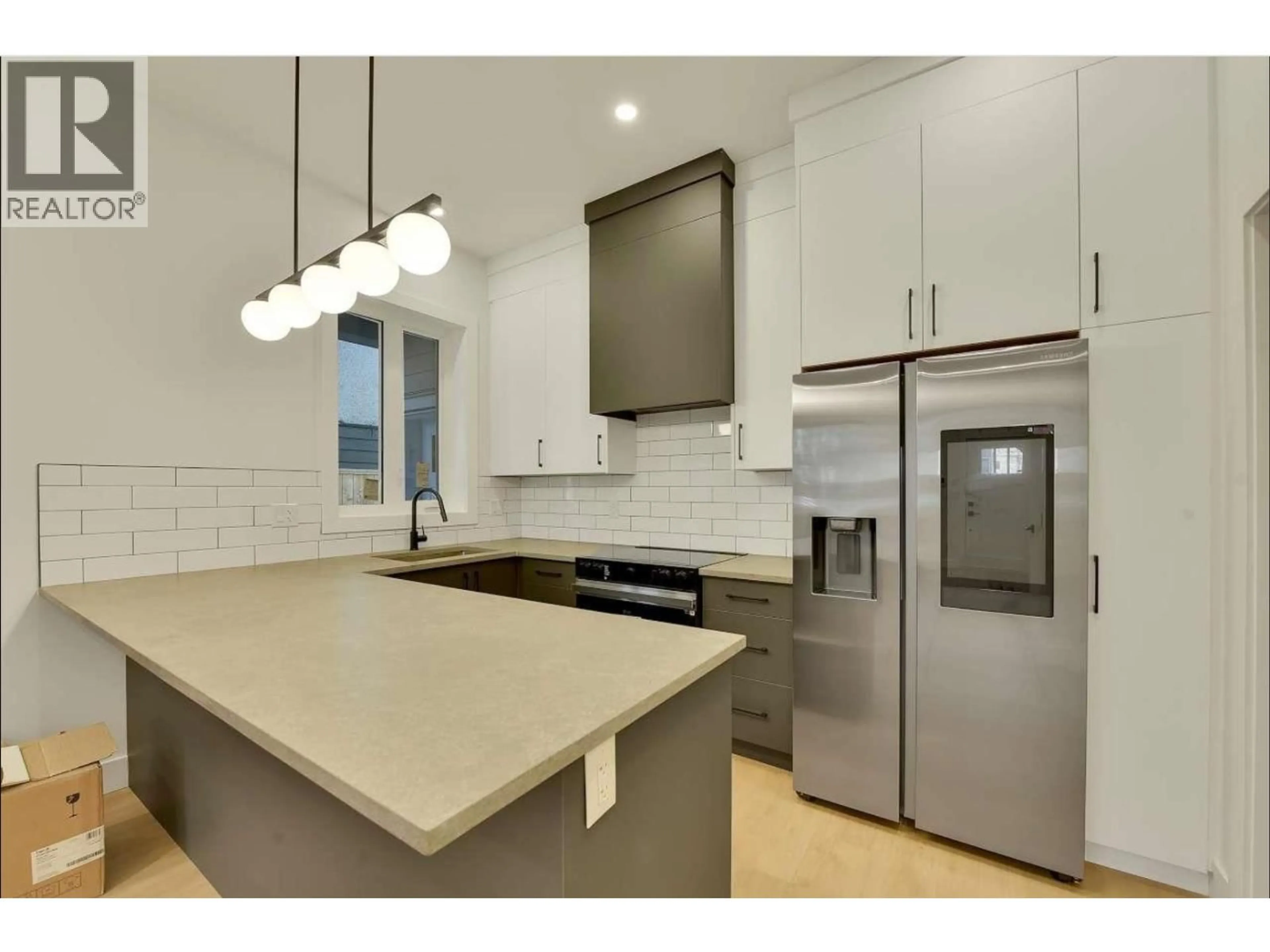 Open concept kitchen, unknown for 1 - 1436 1ST AVENUE, Vancouver British Columbia V5N1A3