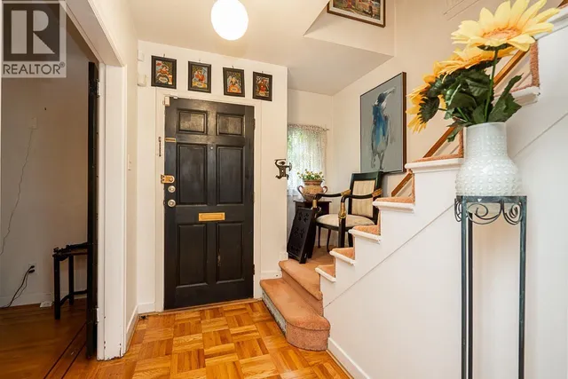 6138 GRANVILLE STREET, Vancouver 5