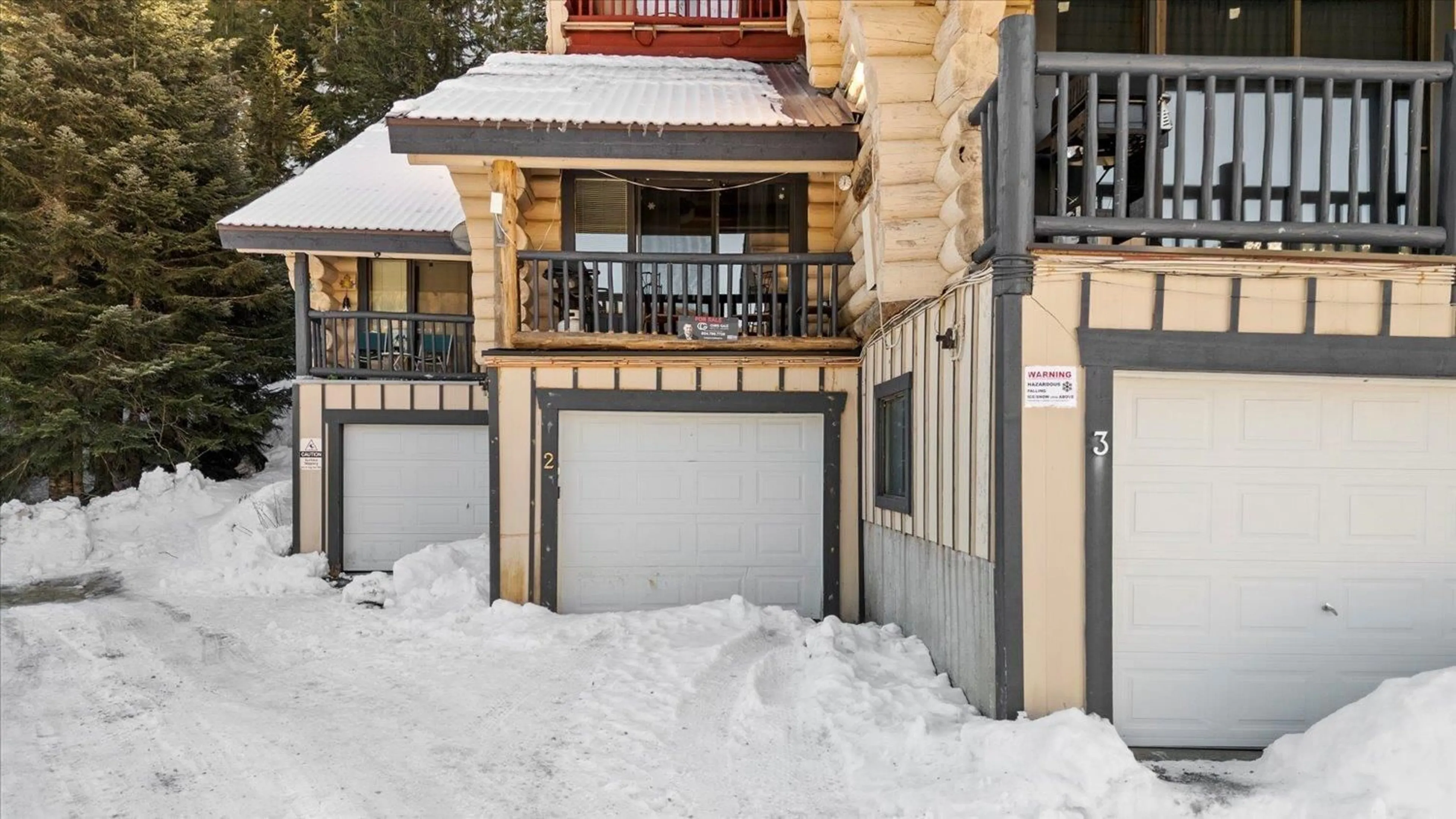 Patio, street for 2 - 20649 EDELWEISS DRIVE, Agassiz British Columbia V0M1A1