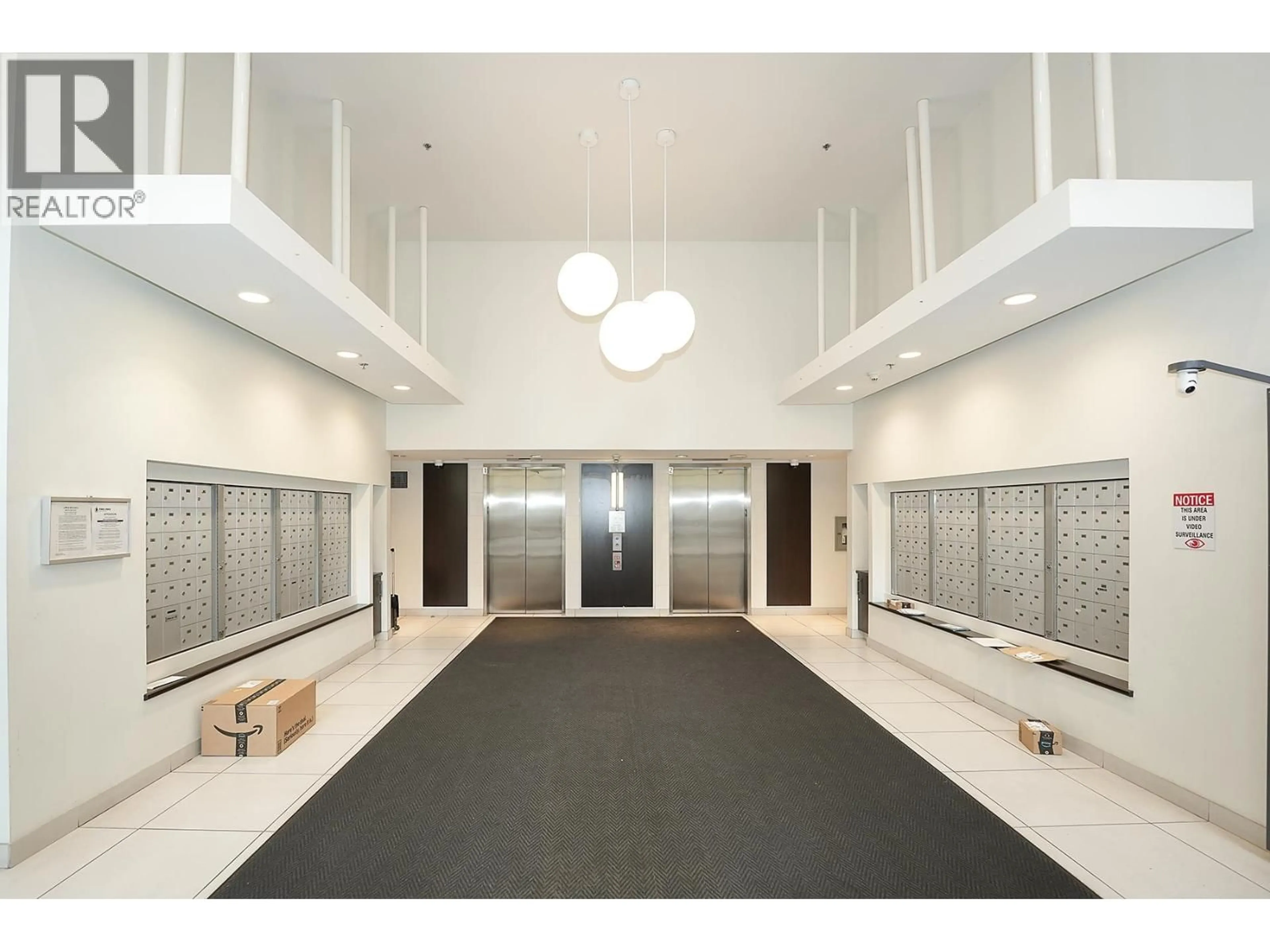 Indoor foyer for 1808 - 3660 VANNESS AVENUE, Vancouver British Columbia V5R6H8