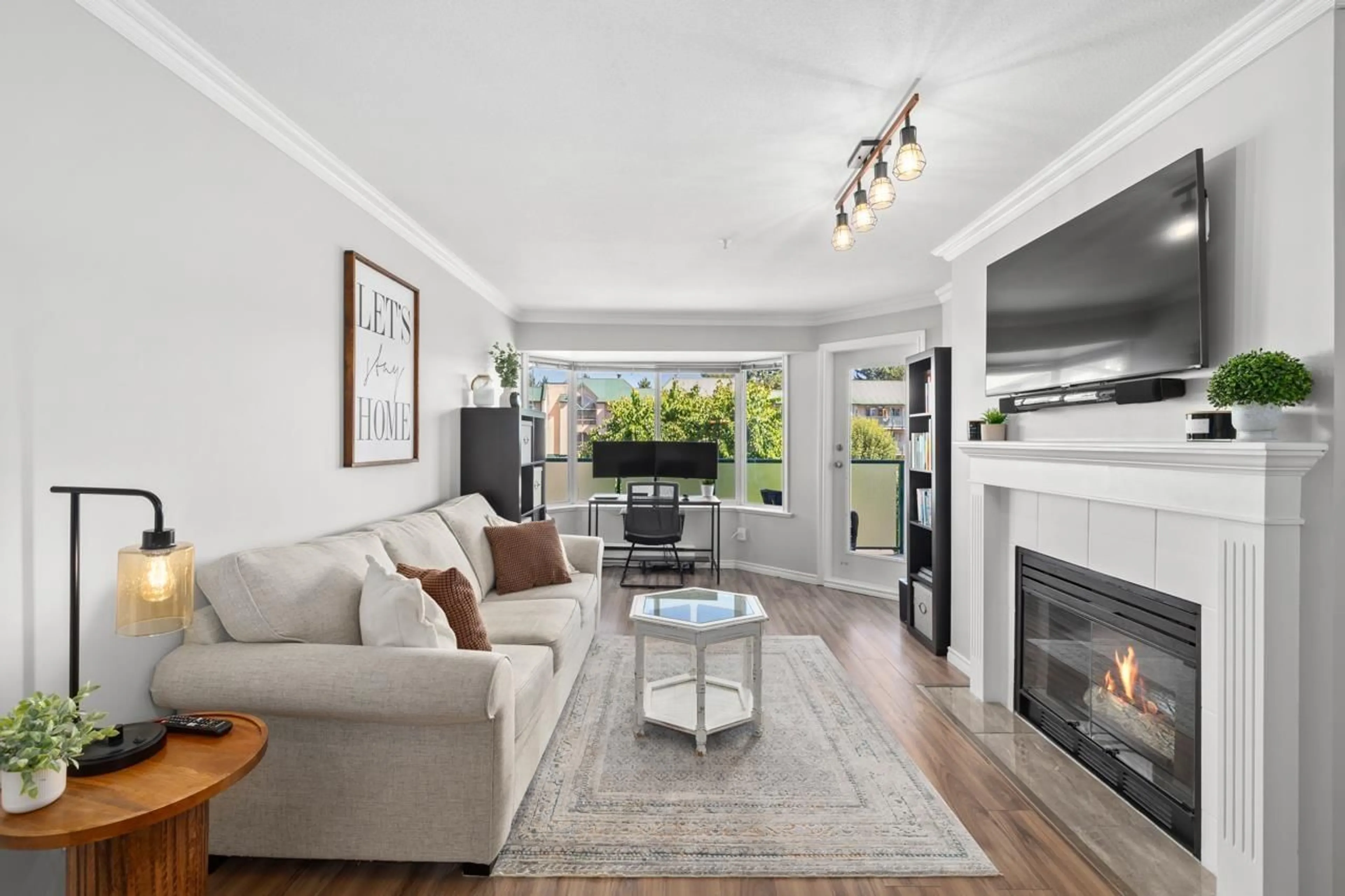 Living room with furniture, unknown for 310 - 2958 TRETHEWEY STREET, Abbotsford British Columbia V2T6P6